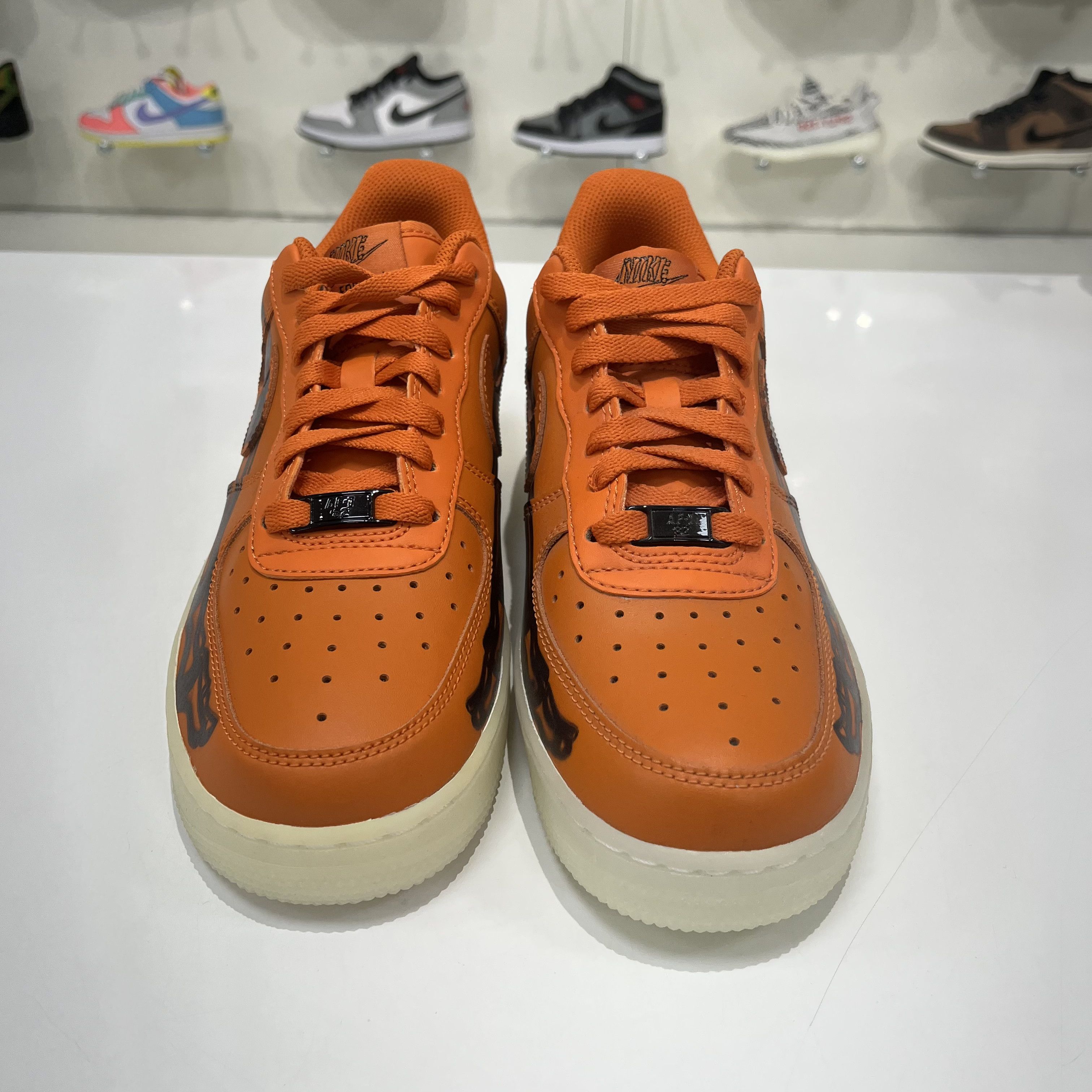 Nike Nike Air Force 1 Low Skeleton Orange Size US 7.5 / EU 40-41 - 5 Thumbnail