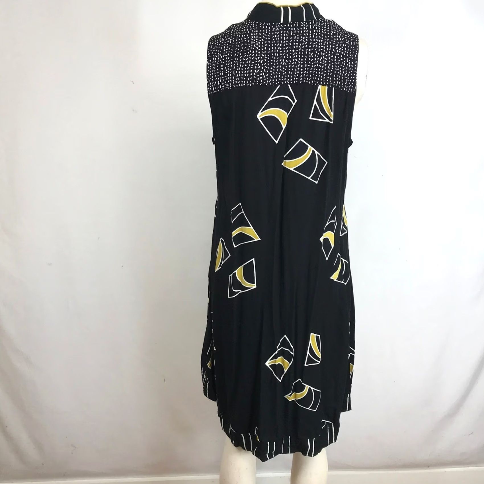 Vintage Lynz Shirt Dress Geometric Print Button Front Sleeveless Hi-Low Womens S Black Size S / US 4 / IT 40 - 5 Thumbnail