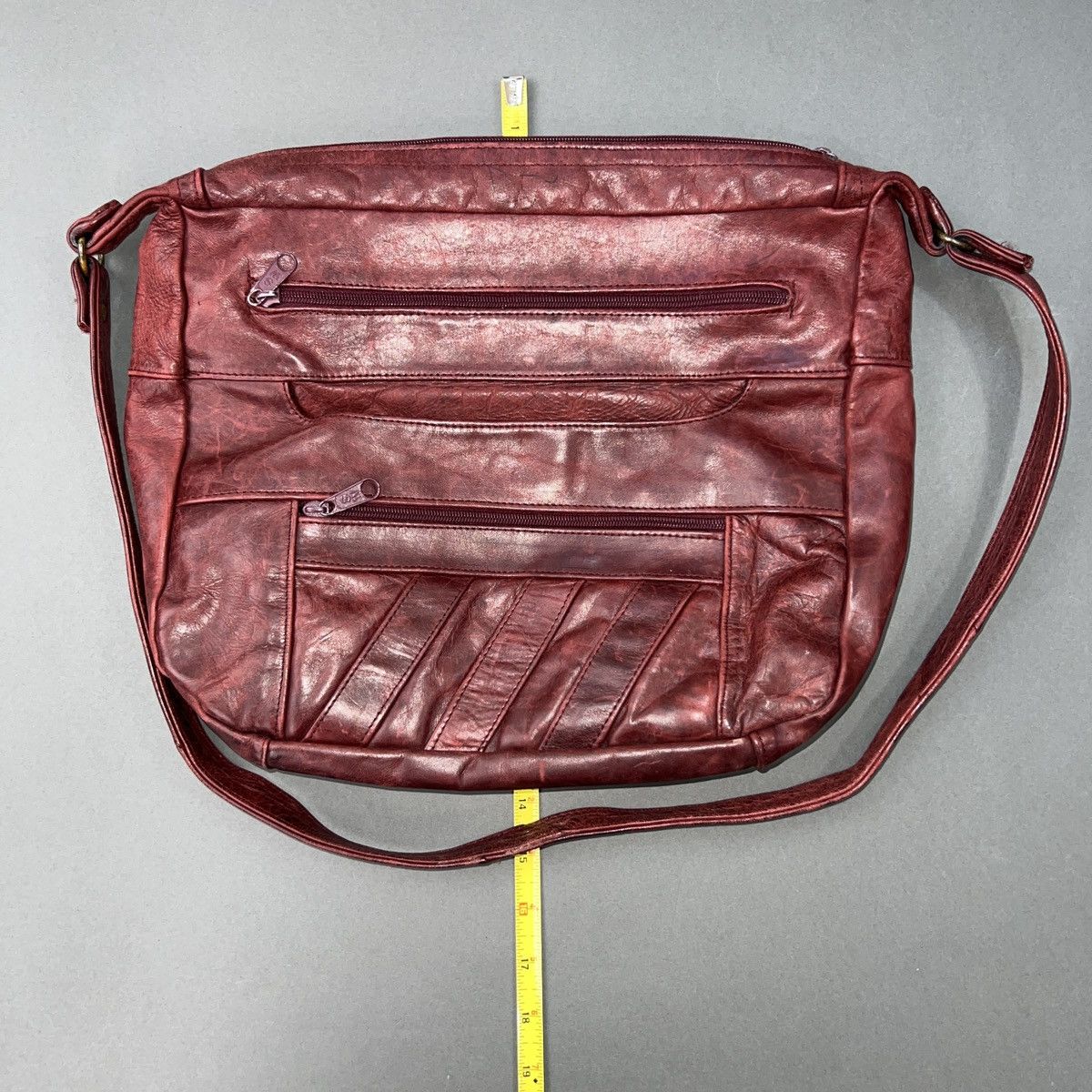 Designer × Japanese Brand × Vintage Vintage 1990s Red Leather Shoulder Crossbody Bag Size ONE SIZE - 8 Thumbnail