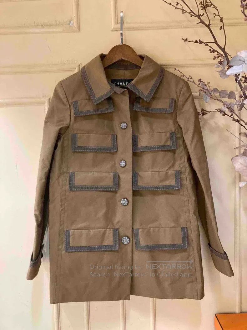Chanel Chanel Station caramel brown colour block eight-pocket jac Size XS / US 0-2 / IT 36-38 - 1 Thumbnail