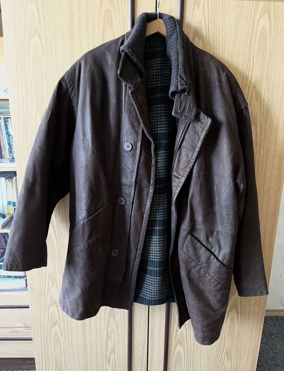 Yves Saint Laurent Rare Vintage Yves Saint Laurent Heavy leather coat Size US L / EU 52-54 / 3 - 2 Thumbnail