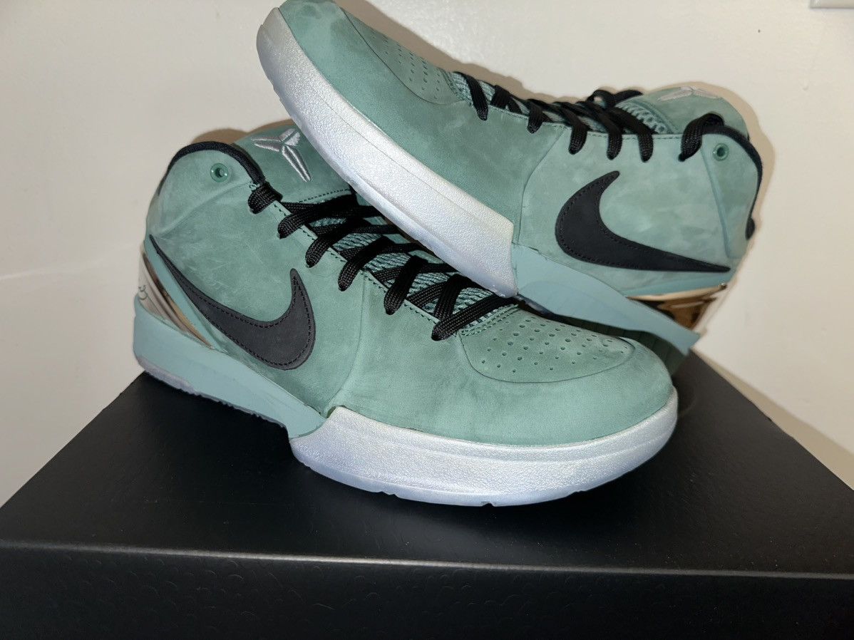 Nike Nike Kobe 4 Protro Girl Dad Size 9.5 SHIPS QUICK Size US 9.5 / EU 42-43 - 1 Thumbnail