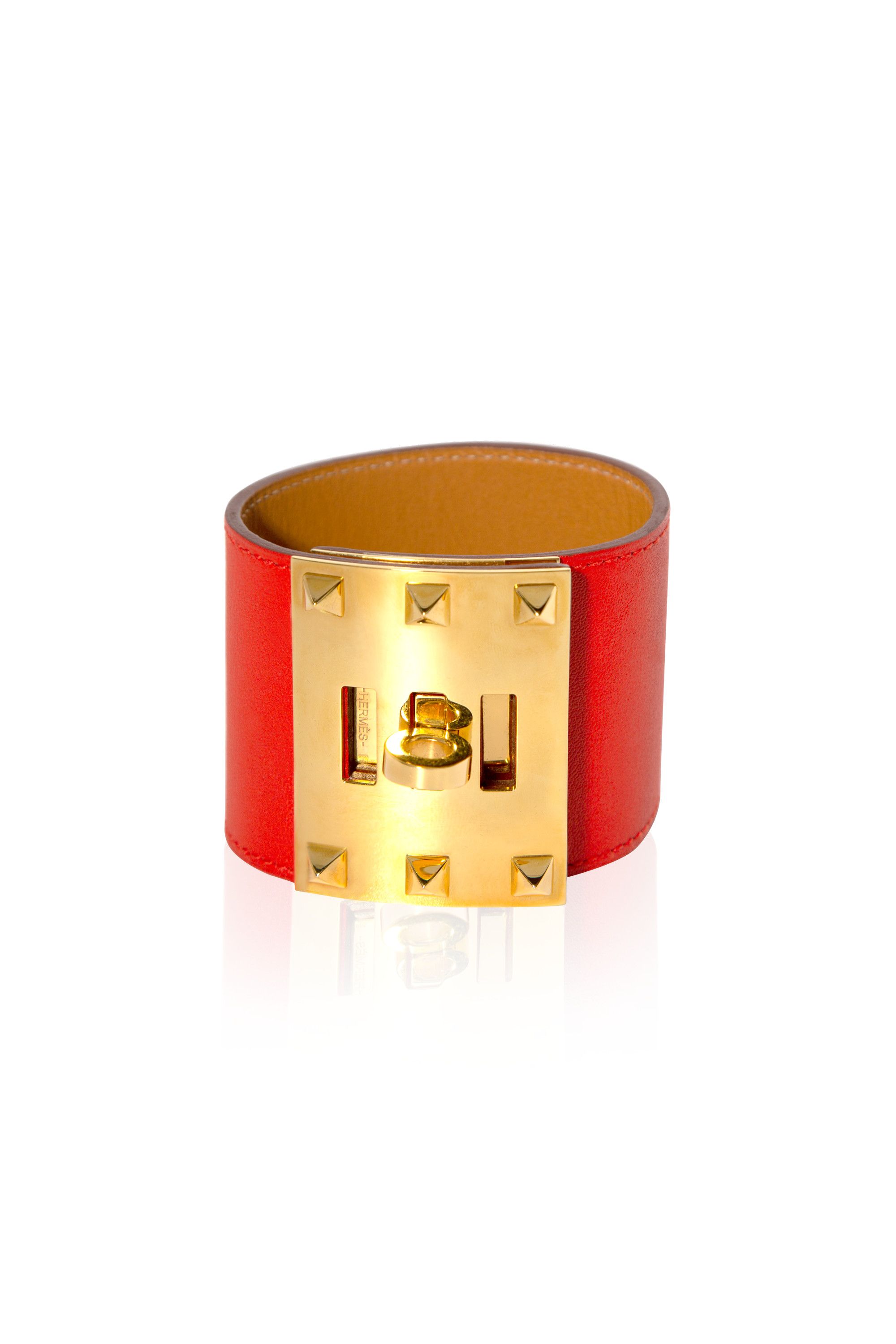 image of Hermes Kelly Dog Extreme Bracelet Capucine Ghw in Gold, Women's