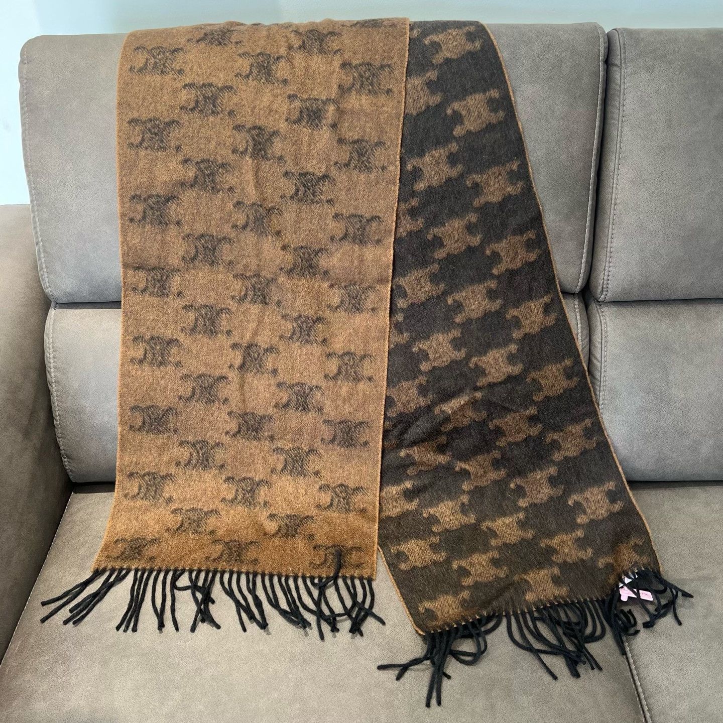 Celine Celine Triomphe Tassel Scarf Size ONE SIZE - 1 Thumbnail