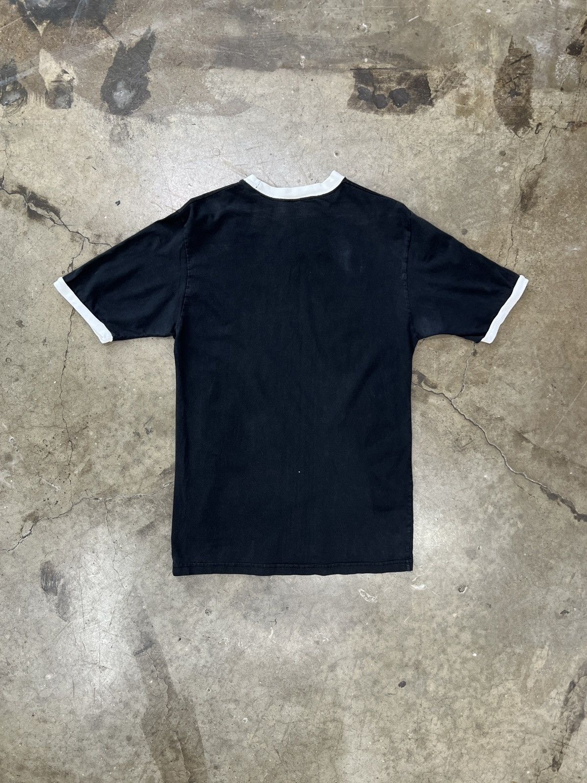 Band Tees Vintage Pearl Jam 10c Logo Fan Club Ringer Tee Medium Size US M / EU 48-50 / 2 - 4 Thumbnail