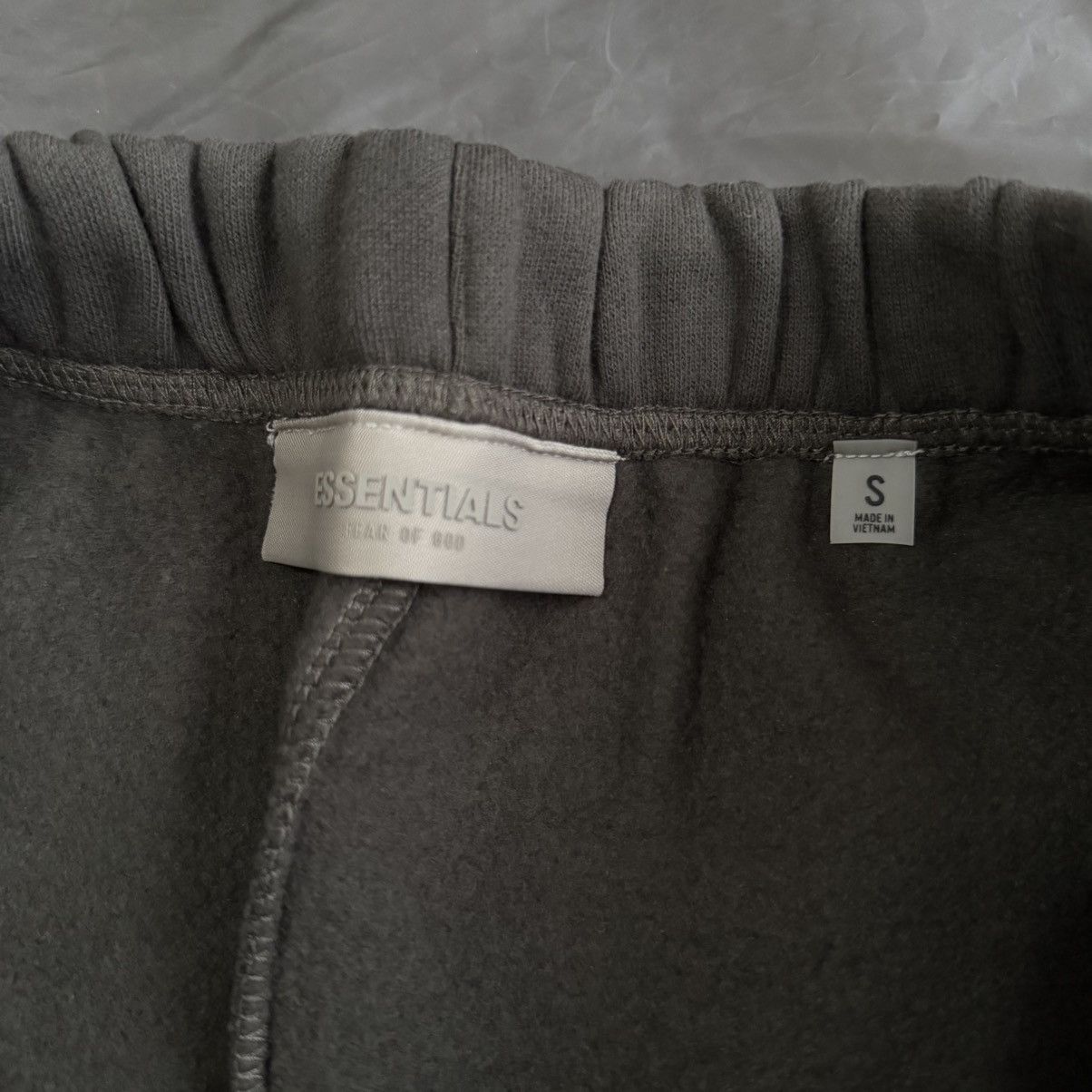 Essentials FEAR OF GOD ESSENTIAL OFF BLACK Size US 30 / EU 46 - 4 Thumbnail