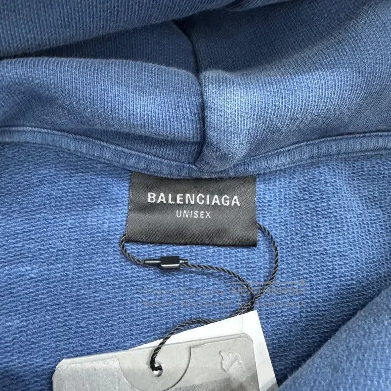 Balenciaga Balenciaga sweatshirt Size US XL / EU 56 / 4 - 2 Thumbnail