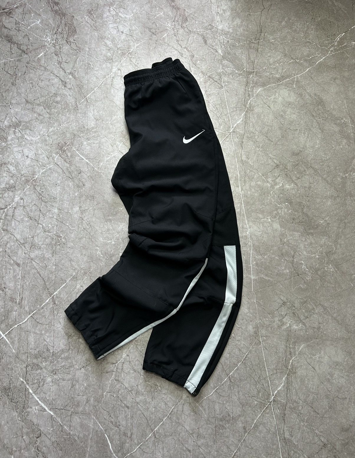 Nike × Vintage Vintage Nike PSG Y2K Drill Nylon Track Pants Size US 32 / EU 48 - 2 Thumbnail
