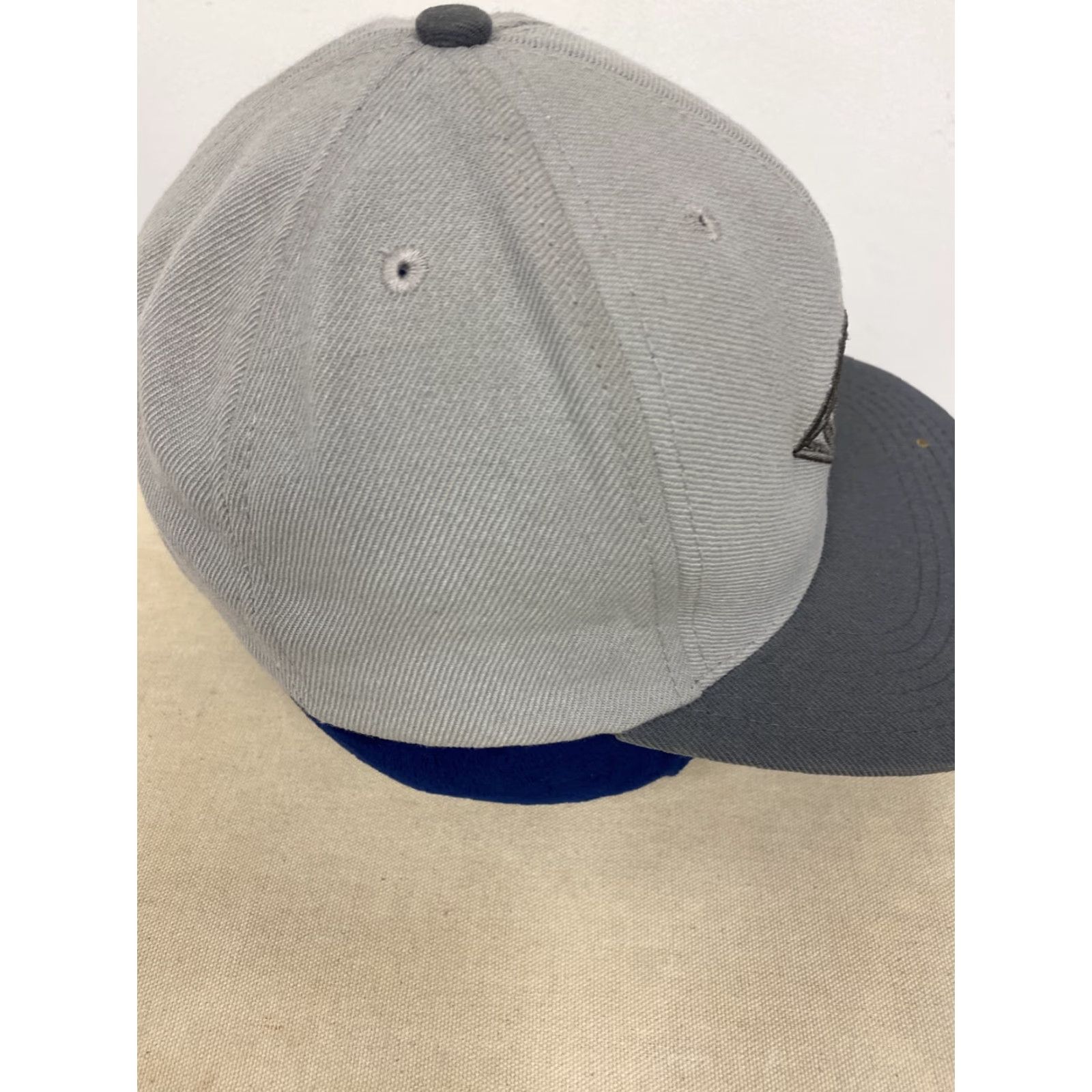 Vintage VINTAGE DIAMOND Brilliant SP Hat SNAPBACK Unisex Adults Adjustable Gray 216 Mens Womens Hat Size ONE SIZE - 7 Thumbnail