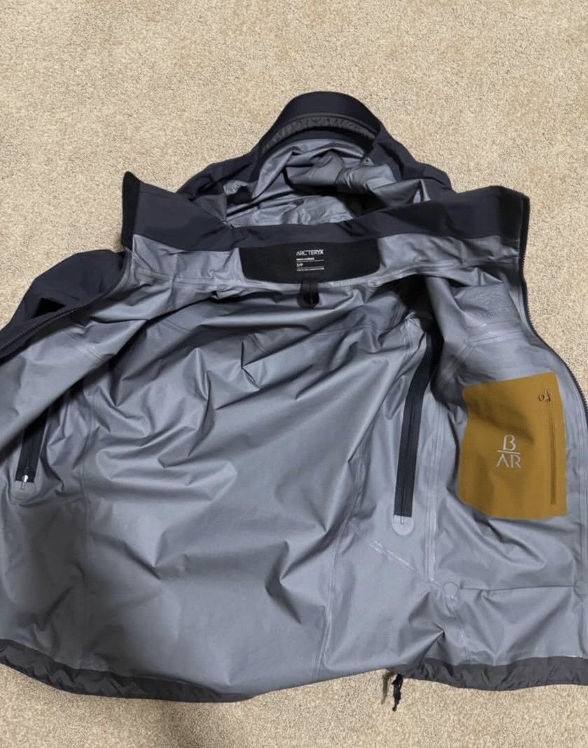 Arc'teryx Arcteryx Beta Ar Black Sapphire Size US S / EU 44-46 / 1 - 3 Thumbnail