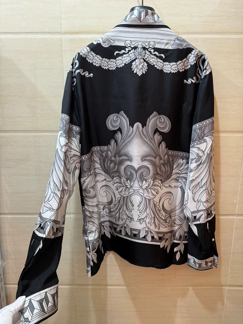 Versace Versace Printed mulberry silk shirt Size US M / EU 48-50 / 2 - 2 Thumbnail