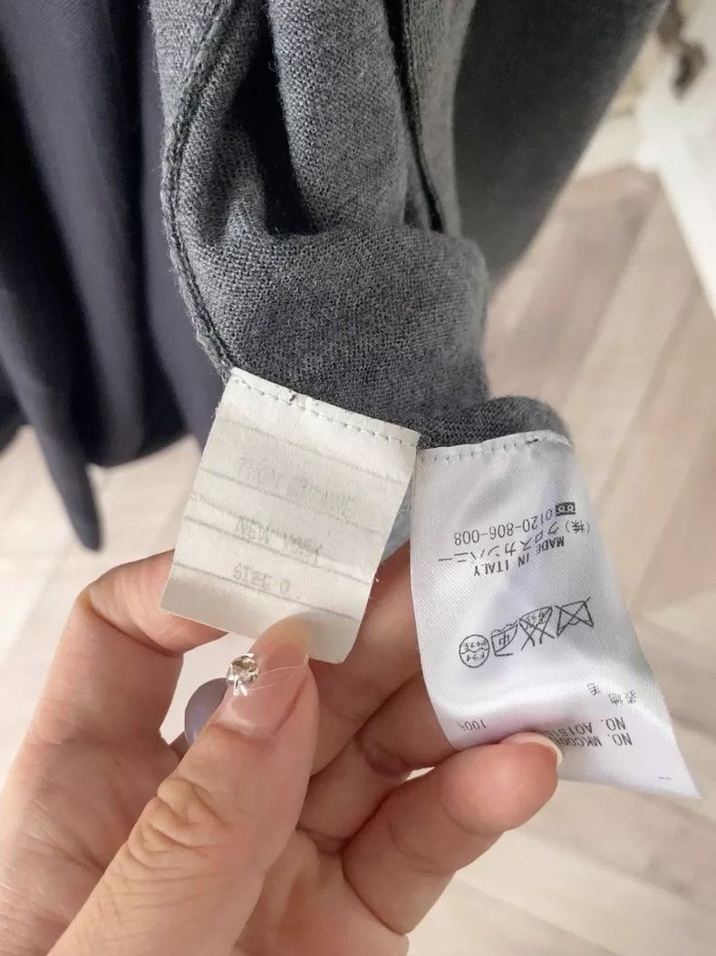 Thom Browne Thom Browne Cashmere cardigan Size US XS / EU 42 / 0 - 9 Thumbnail