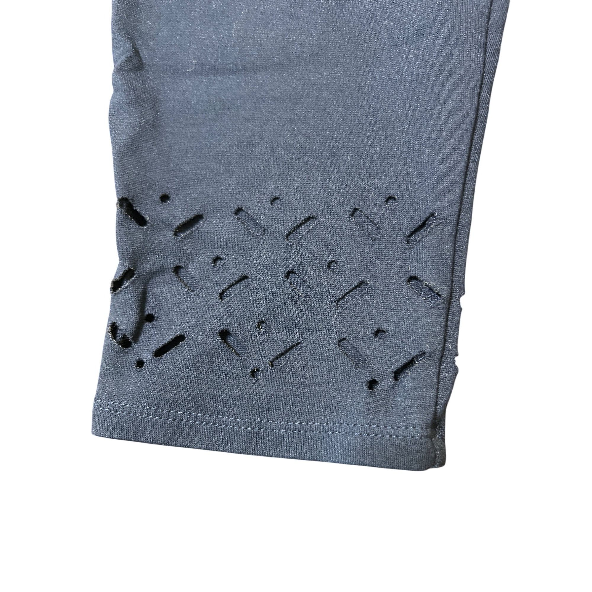 Other Athena Marie Navy Blue Capri Leggings Laser Cut Details Stre Size 34" / US 12 / IT 48 - 2 Thumbnail
