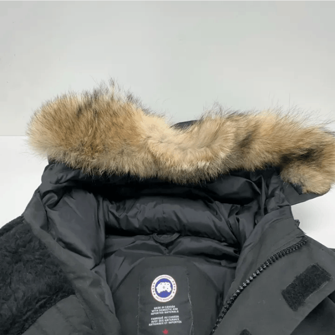 Canada Goose Canada Goose Down Parka Size US XL / EU 56 / 4 - 4 Thumbnail