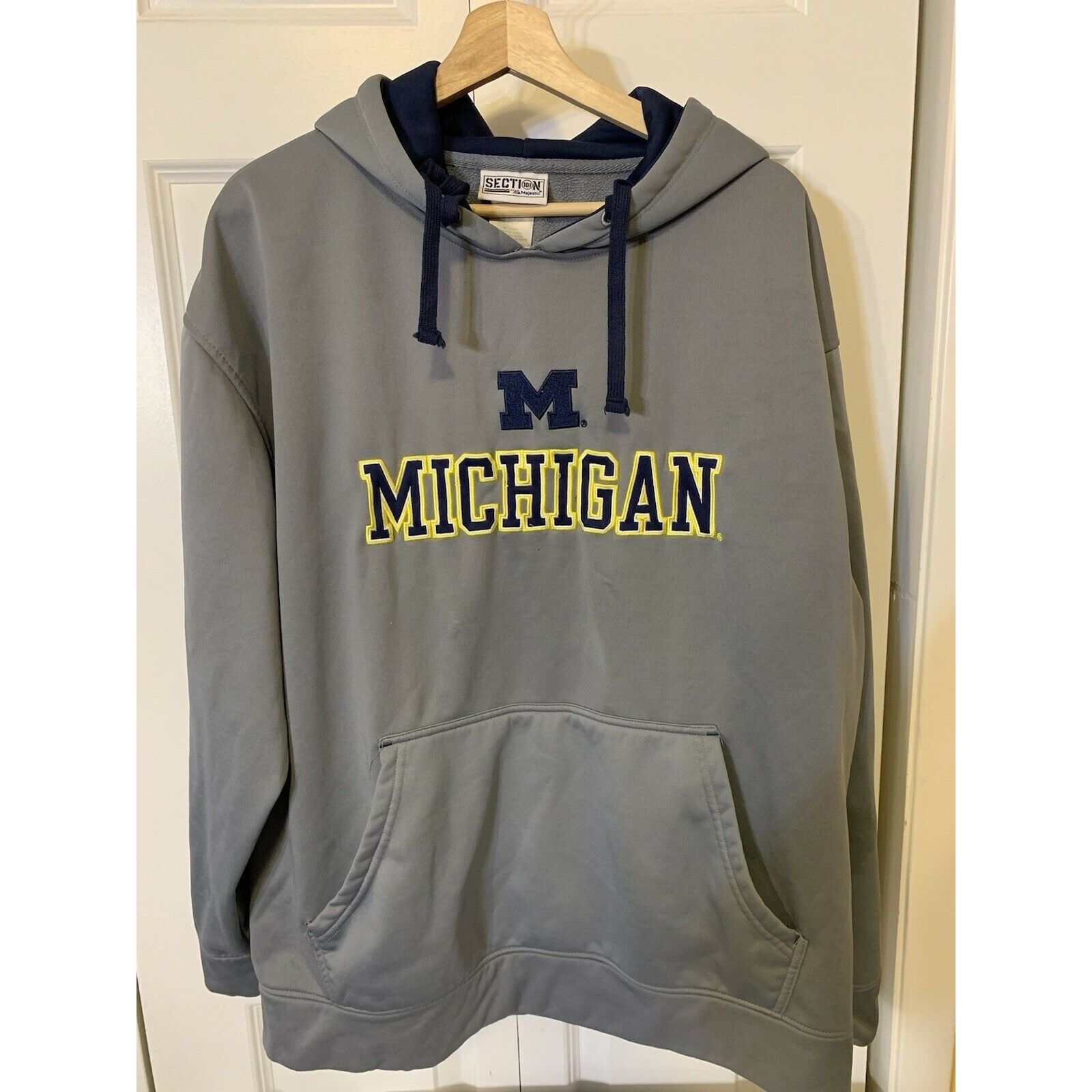 Majestic Section 101 Majestic MICHIGAN Men’s Sz XL Gray Fleece Pullov Size US XL / EU 56 / 4 - 1 Thumbnail