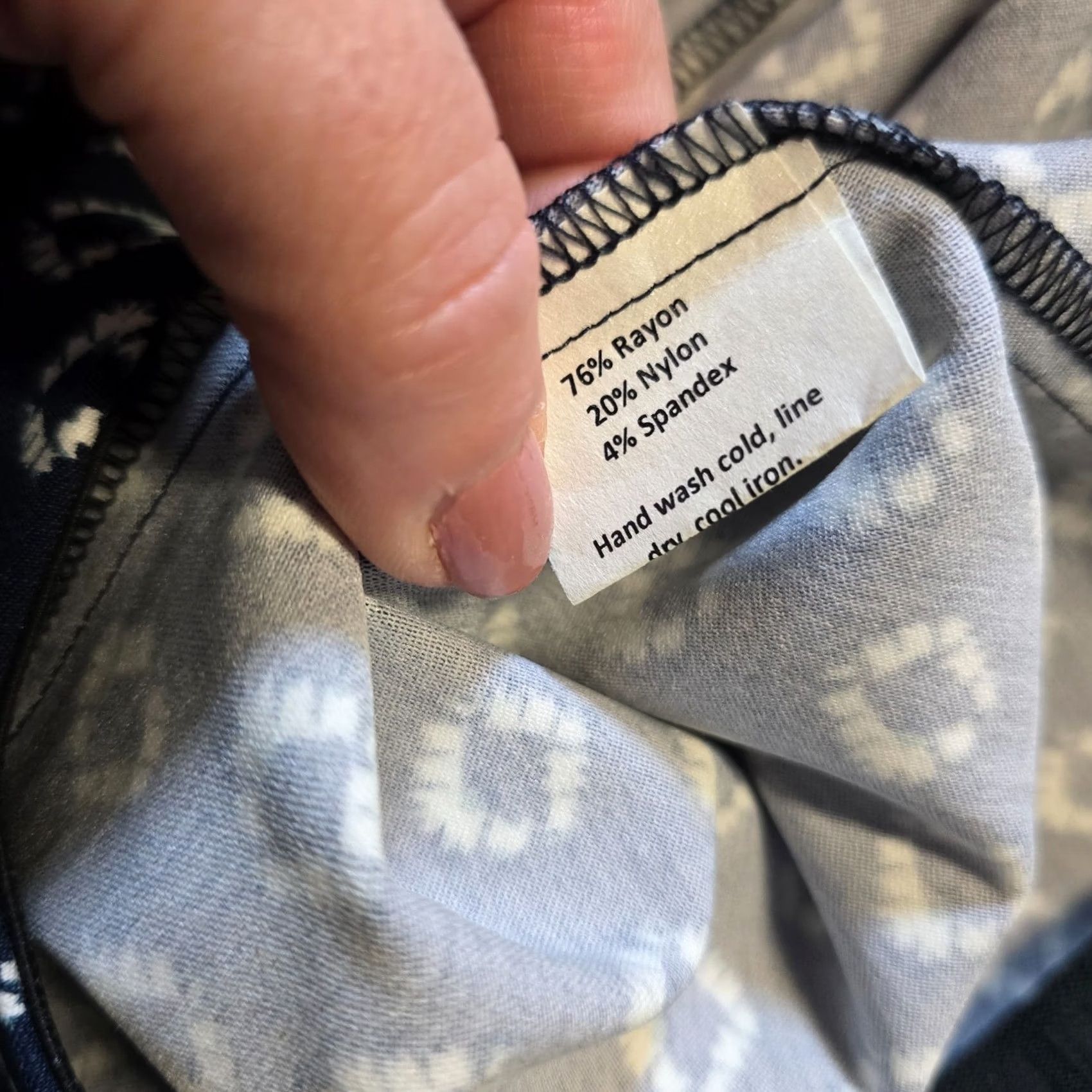 Vintage Sara Campbell Pants Womens Size Small Blue Crop Capri Raw Hem Stretch Casual Size 28" / US 6 / IT 42 - 7 Thumbnail