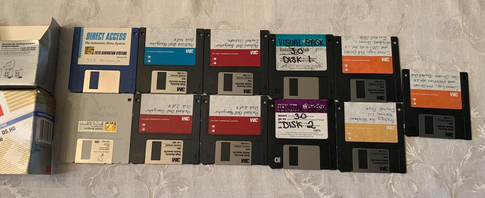 Other 10+ Vintage PC Disk, Various Applications Size ONE SIZE - 1 Preview