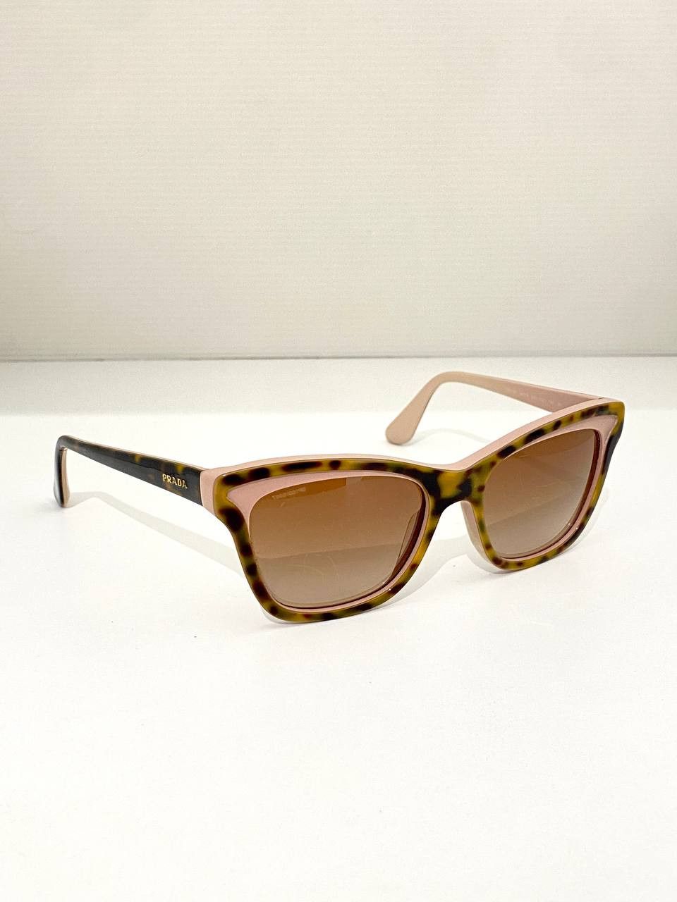 Prada Prada Logo Havana Retro Cat Eye Oversized Sunglasses Size ONE SIZE - 2 Thumbnail