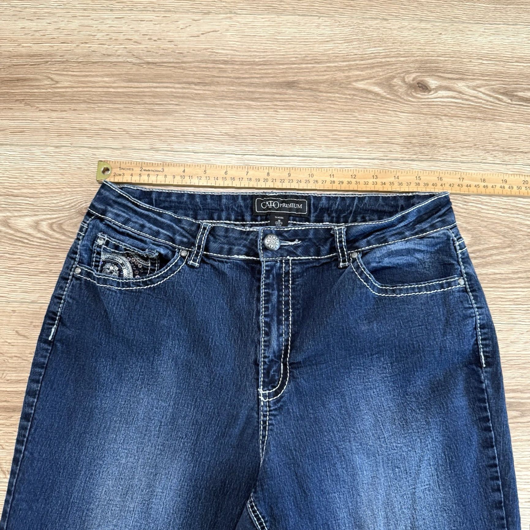 Vintage VINTAGE Cato Womens Jeans Bootcut Size 16 Blue Denim Cotton Blend Embroidered Pockets Size 38" / US 16 / IT 52 - 4 Thumbnail