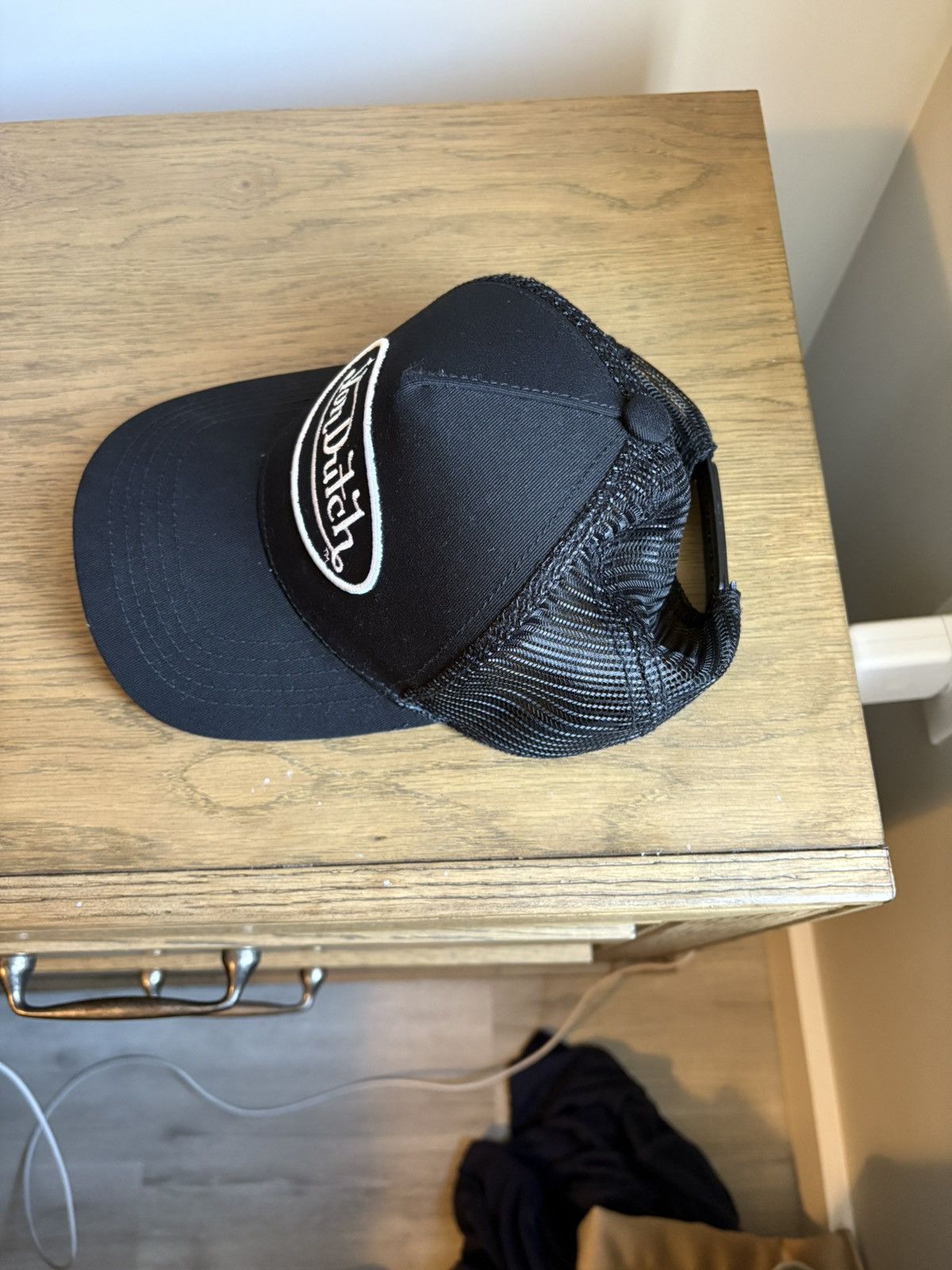 Von Dutch Von Dutch Black and White Trucker Hat Size ONE SIZE - 1 Thumbnail