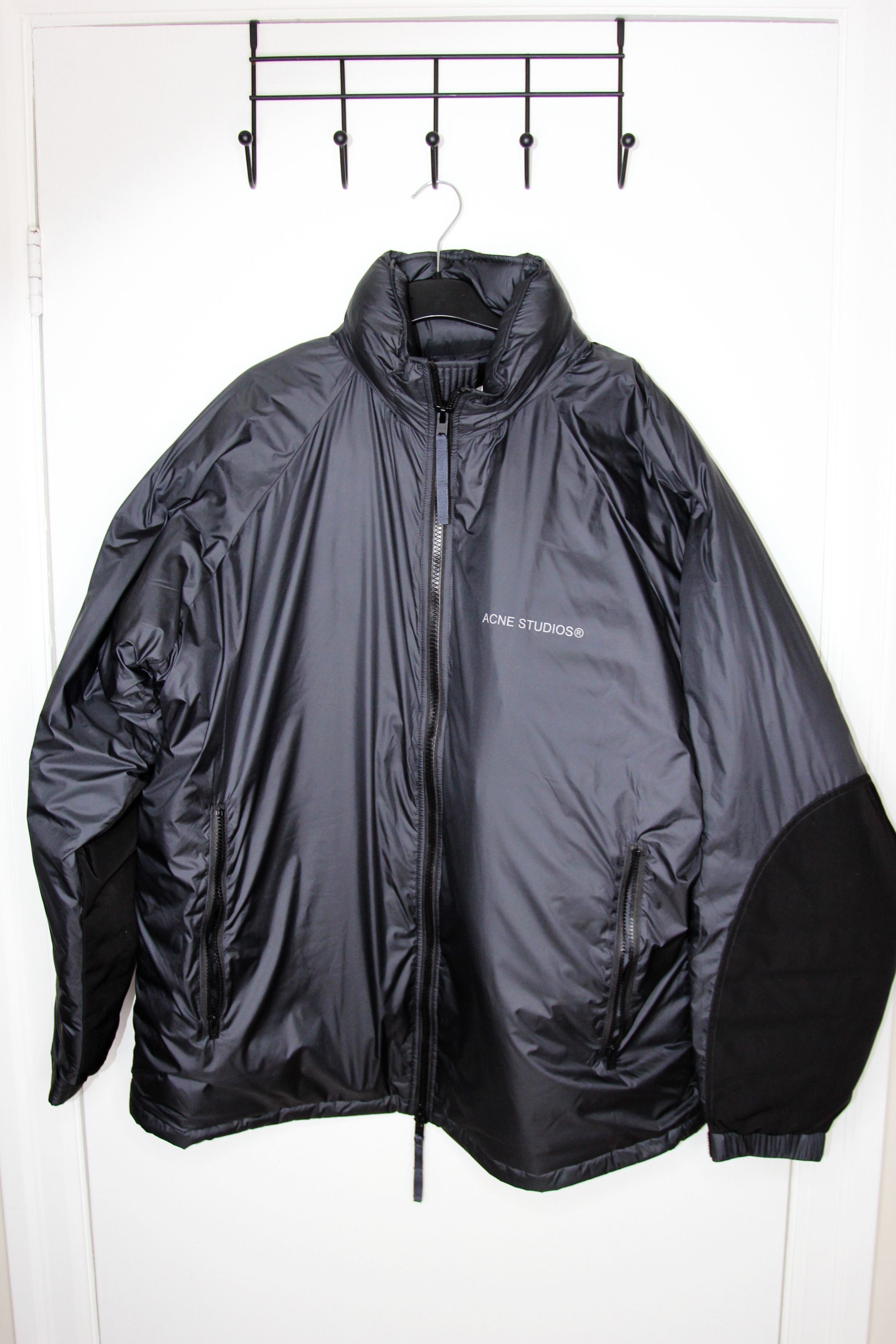 BNWT AW24 ACNE STUDIOS DOWN JACKET M