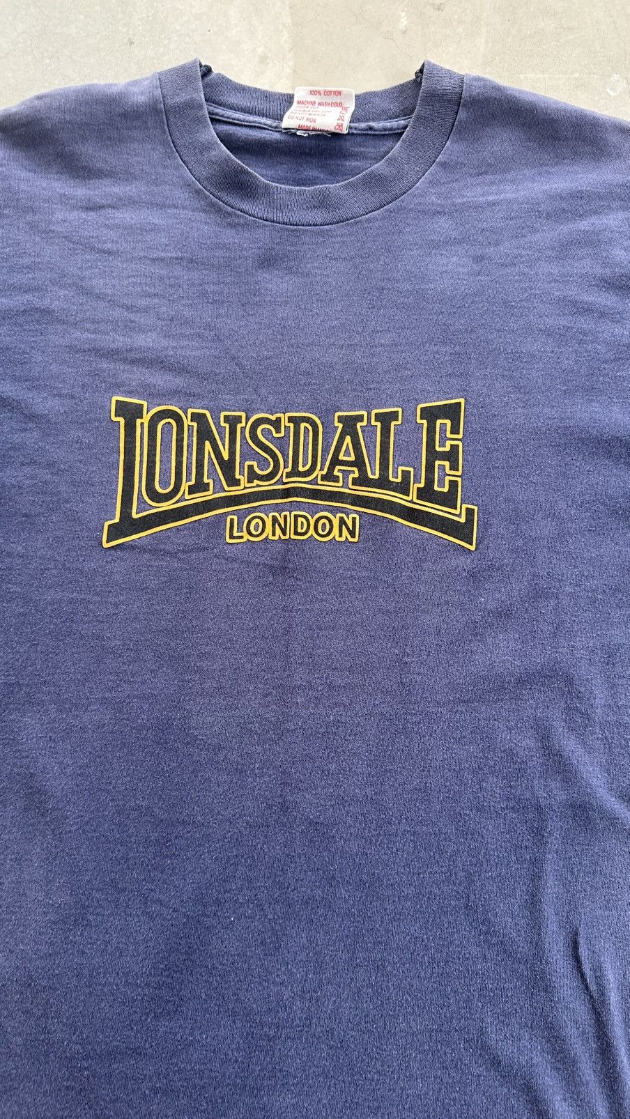 Lonsdale × Vintage VINTAGE WELLFADED LONSDALE MADE IN USA TEE Size US L / EU 52-54 / 3 - 2 Thumbnail