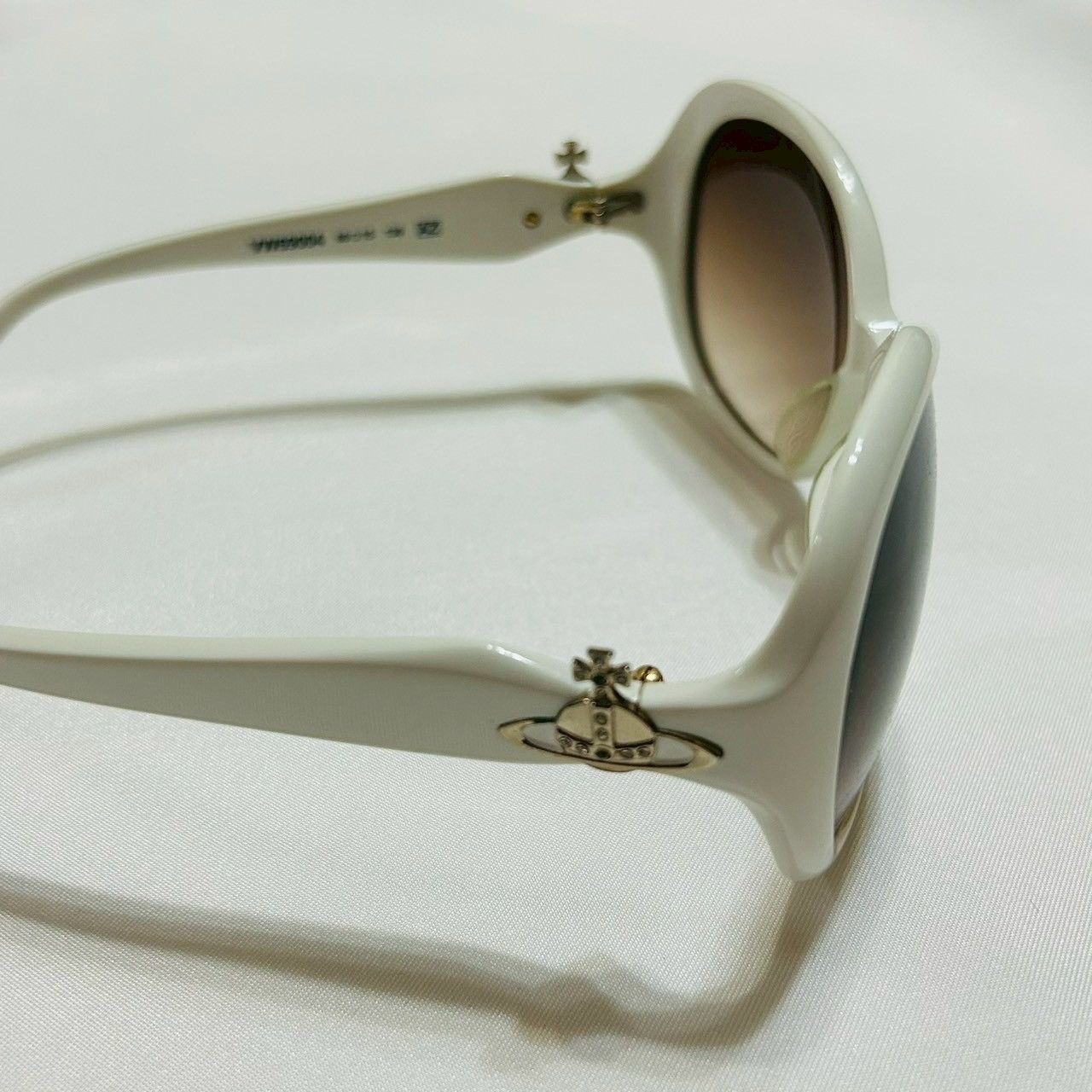 Vivienne Westwood Vivienne Westwood Orb Rhinestone