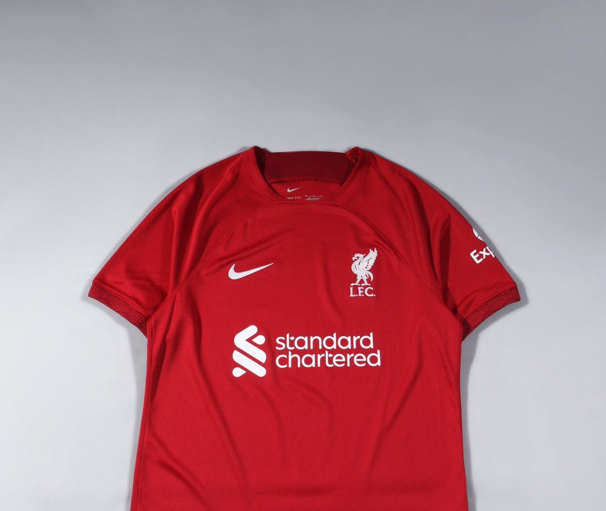 Nike Nike Liverpool 2022 Soccer Football Jersey Shirt England M Size US M / EU 48-50 / 2 - 2 Thumbnail