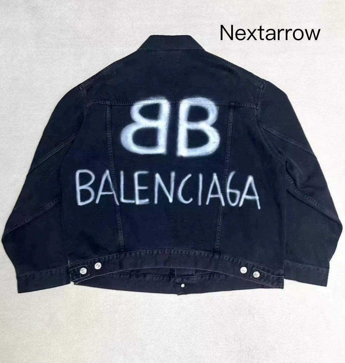 Balenciaga Balenciaga 22ss spray painted B light denim jacket Size US XS / EU 42 / 0 - 2 Thumbnail