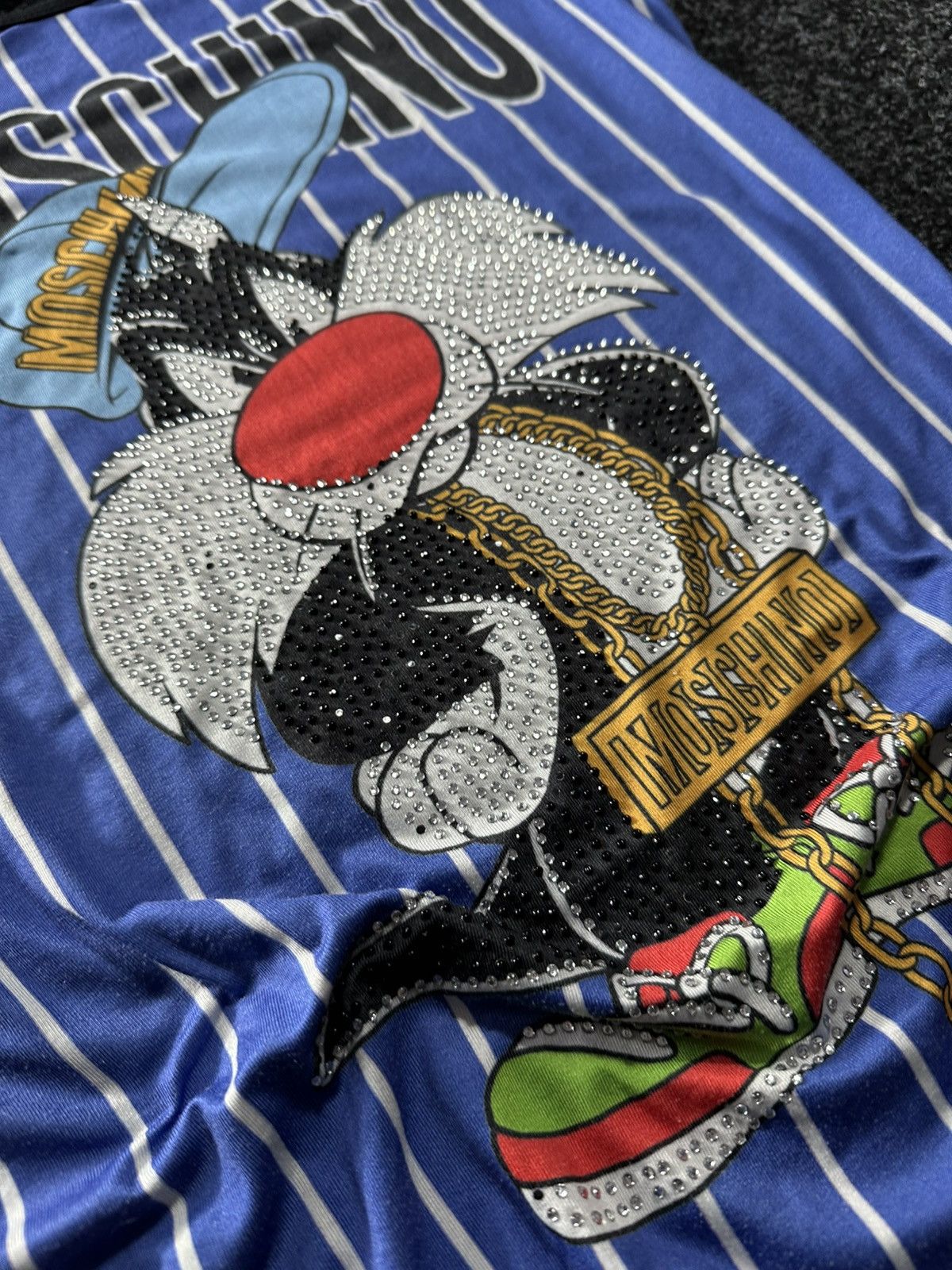 Moschino × Vintage VINTAGE 🔥Moschino BIG LOGO BLUE RARE 90s t-shirt Size S / US 4 / IT 40 - 4 Thumbnail