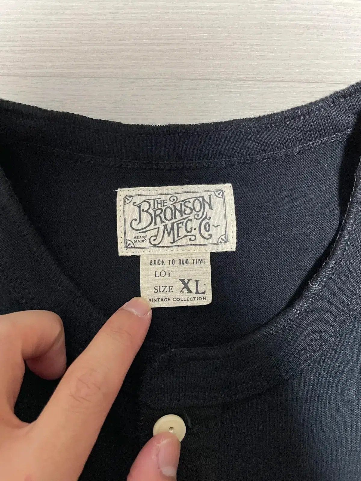 Japanese Brand Bronson Henly long sleeve Size US XL / EU 56 / 4 - 2 Thumbnail
