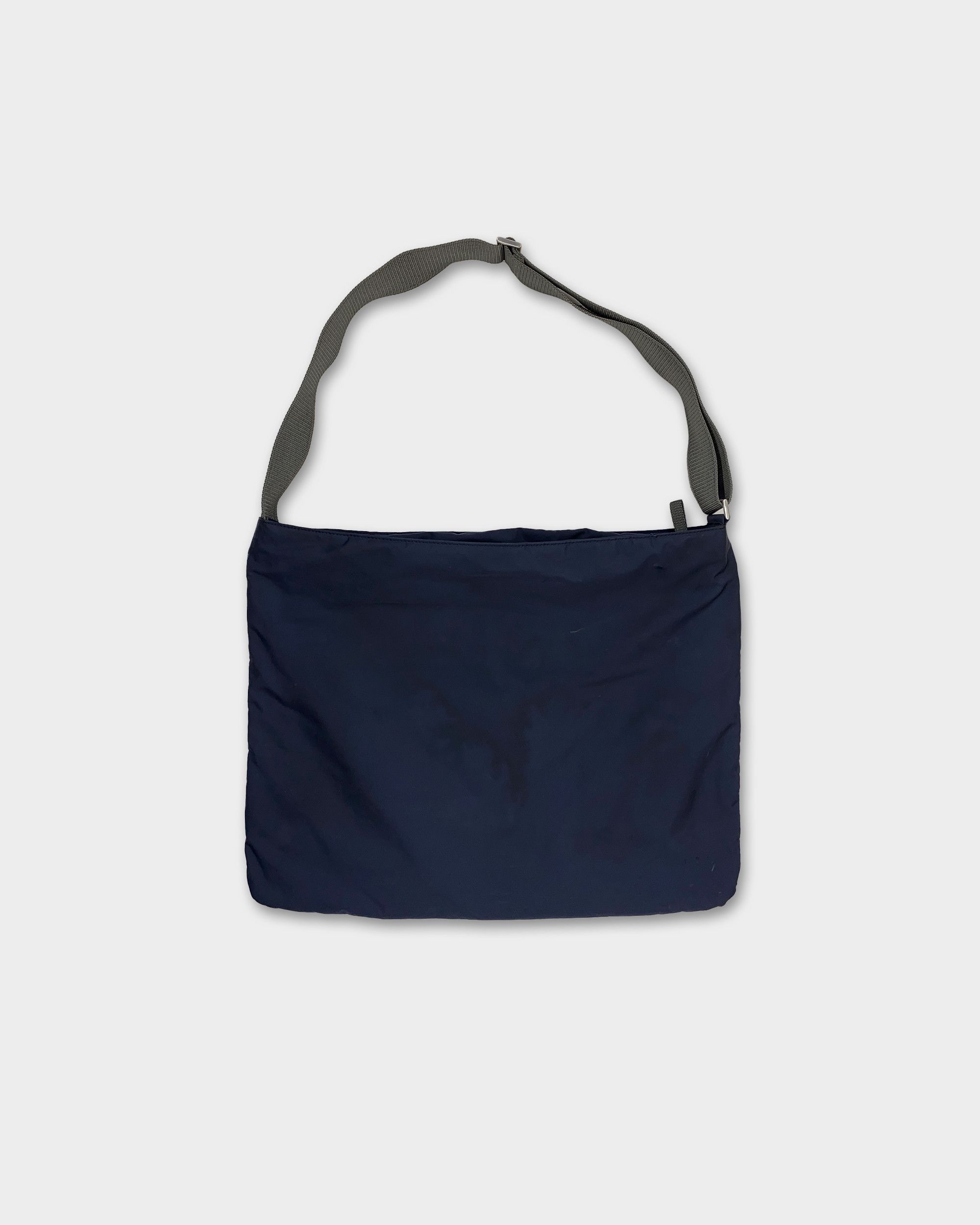 Prada 2000s Nylon Shoulder Bag Size ONE SIZE - 5 Thumbnail