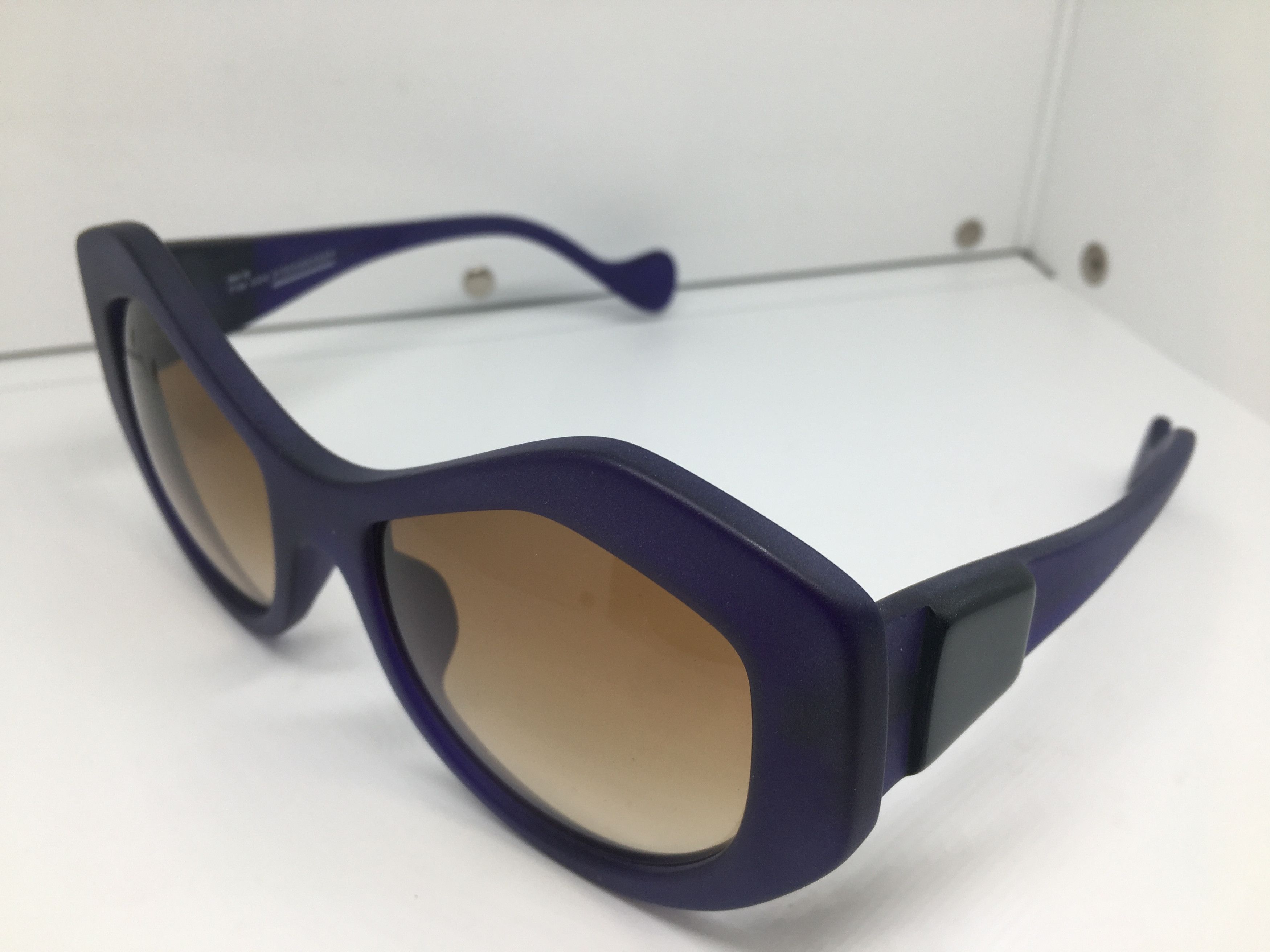 Other Theo Tim Van Steenbergen Purish Blue Cateye Sunglasses Size ONE SIZE - 3 Thumbnail
