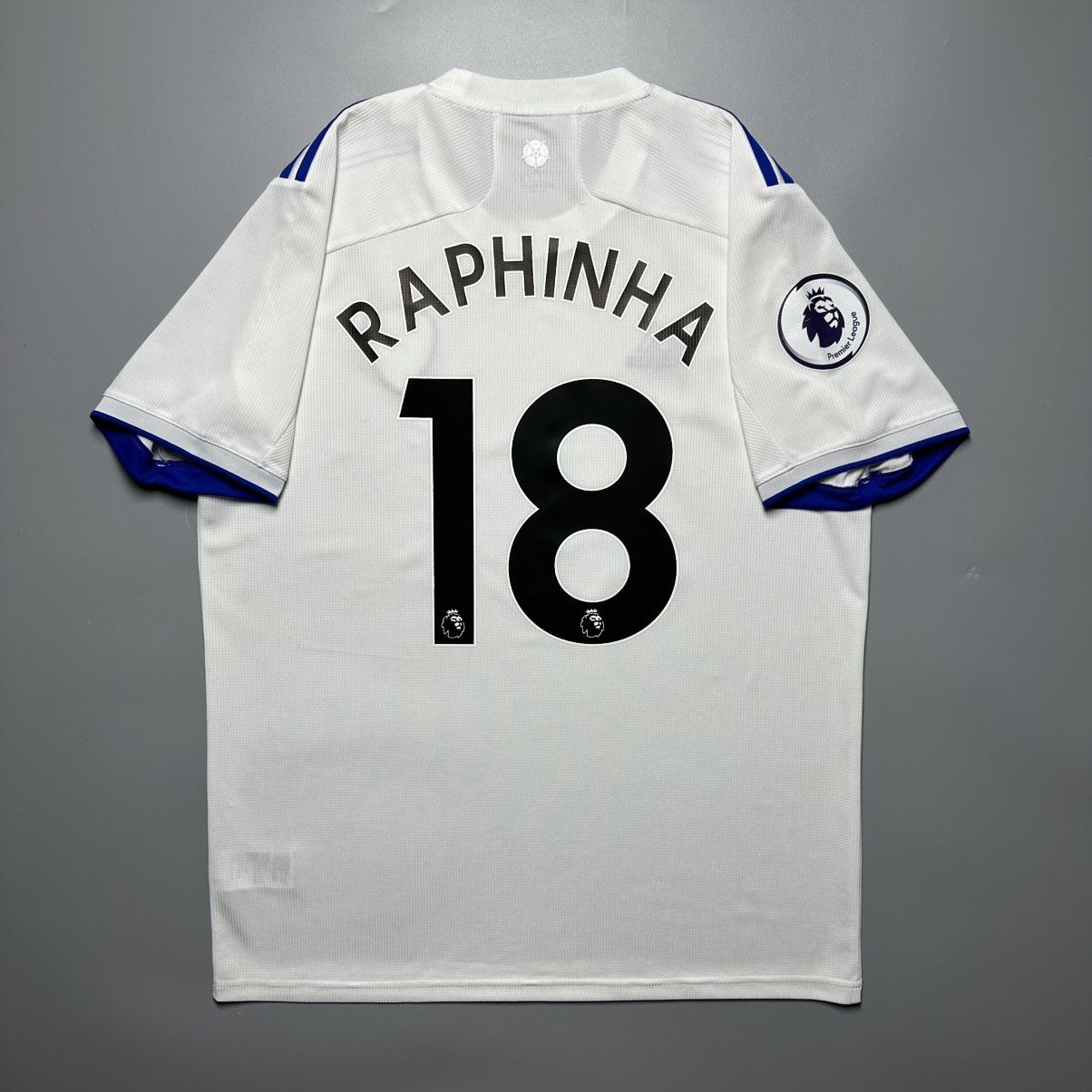 Adidas LEEDS UNITED ADIDAS 2020/2021 FOOTBALL JERSEY #18 RAPHINHA Size US L / EU 52-54 / 3 - 1 Thumbnail