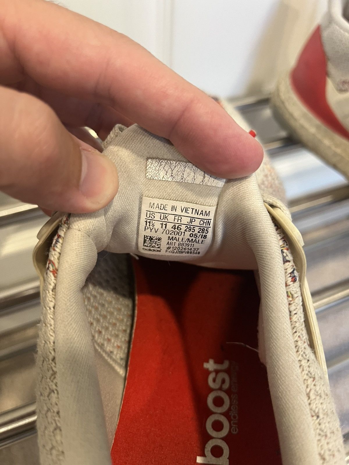 Adidas Ultraboost 2.0 Multicolor White Size US 11 / EU 44 - 6 Thumbnail