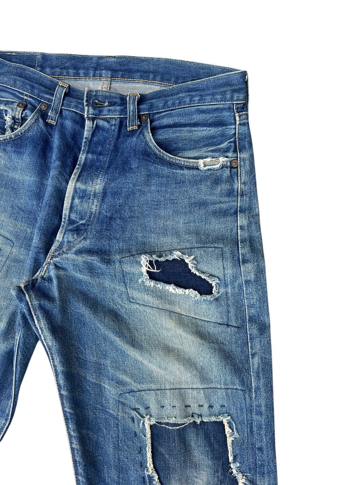 Levi's Vintage Clothing Trashed 90s LVC Levi’s 501 XX Big E Mud Denim Selvedge Jeans Size US 32 / EU 48 - 11 Thumbnail
