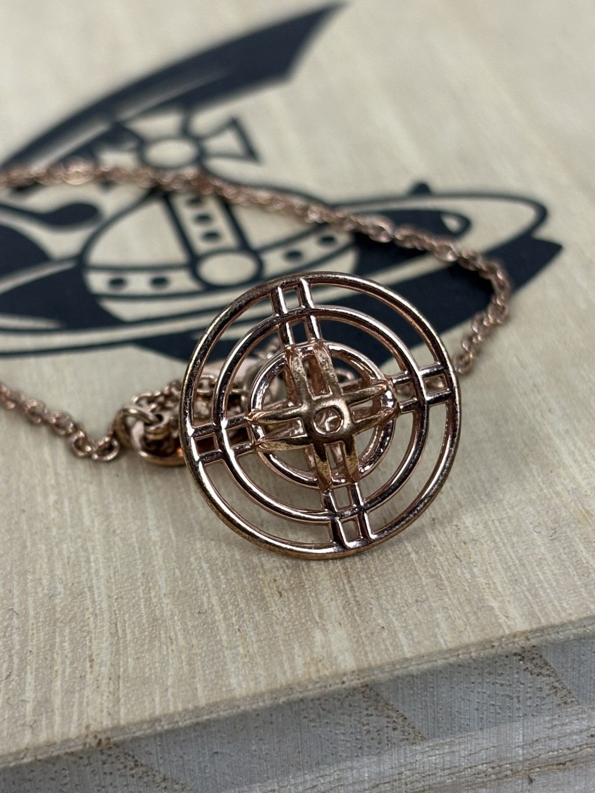Vivienne Westwood Vintage Vivienne Westwood Thin Line 3D Orb Bracelet Gold Size ONE SIZE - 4 Thumbnail