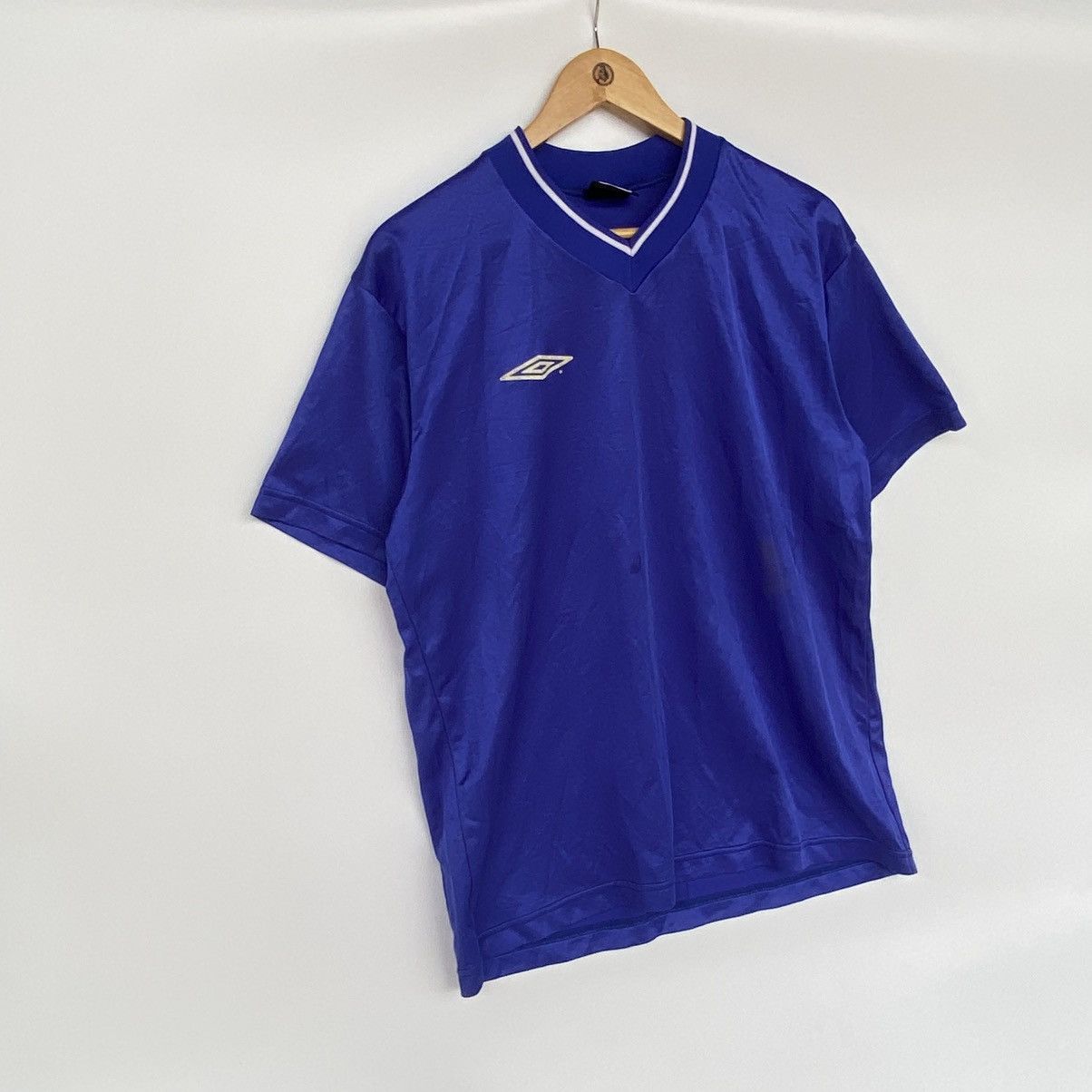 Other Vintage Umbro Blue Football Pullover Jumper Size M Size US M / EU 48-50 / 2 - 4 Thumbnail