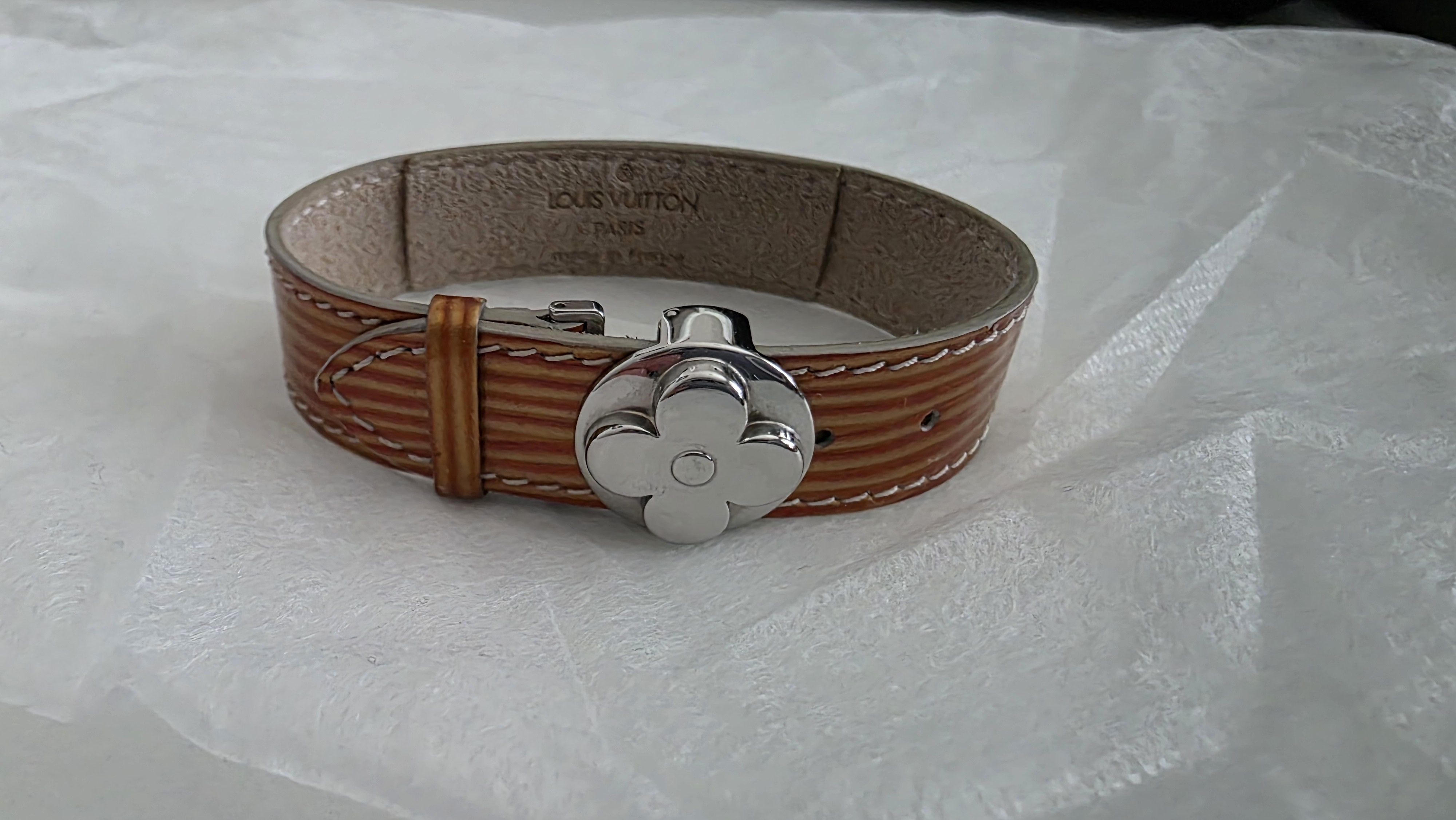 Louis Vuitton Louis Vuitton Good Luck Bracelet Epi Size ONE SIZE - 2 Thumbnail