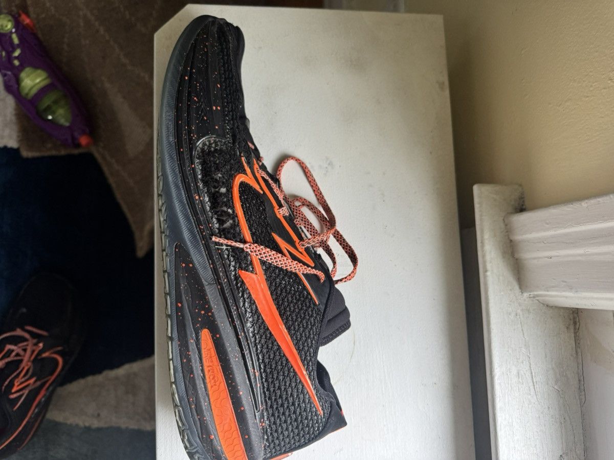 Nike EYBL GT CUT 1 Size US 15 / EU 48 - 2 Thumbnail