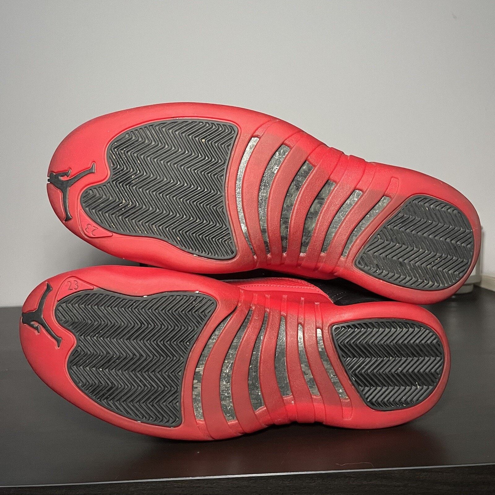 Nike Size 9.5 - Jordan 12 Retro Mid Flu Game Size US 9.5 / EU 42-43 - 4 Thumbnail