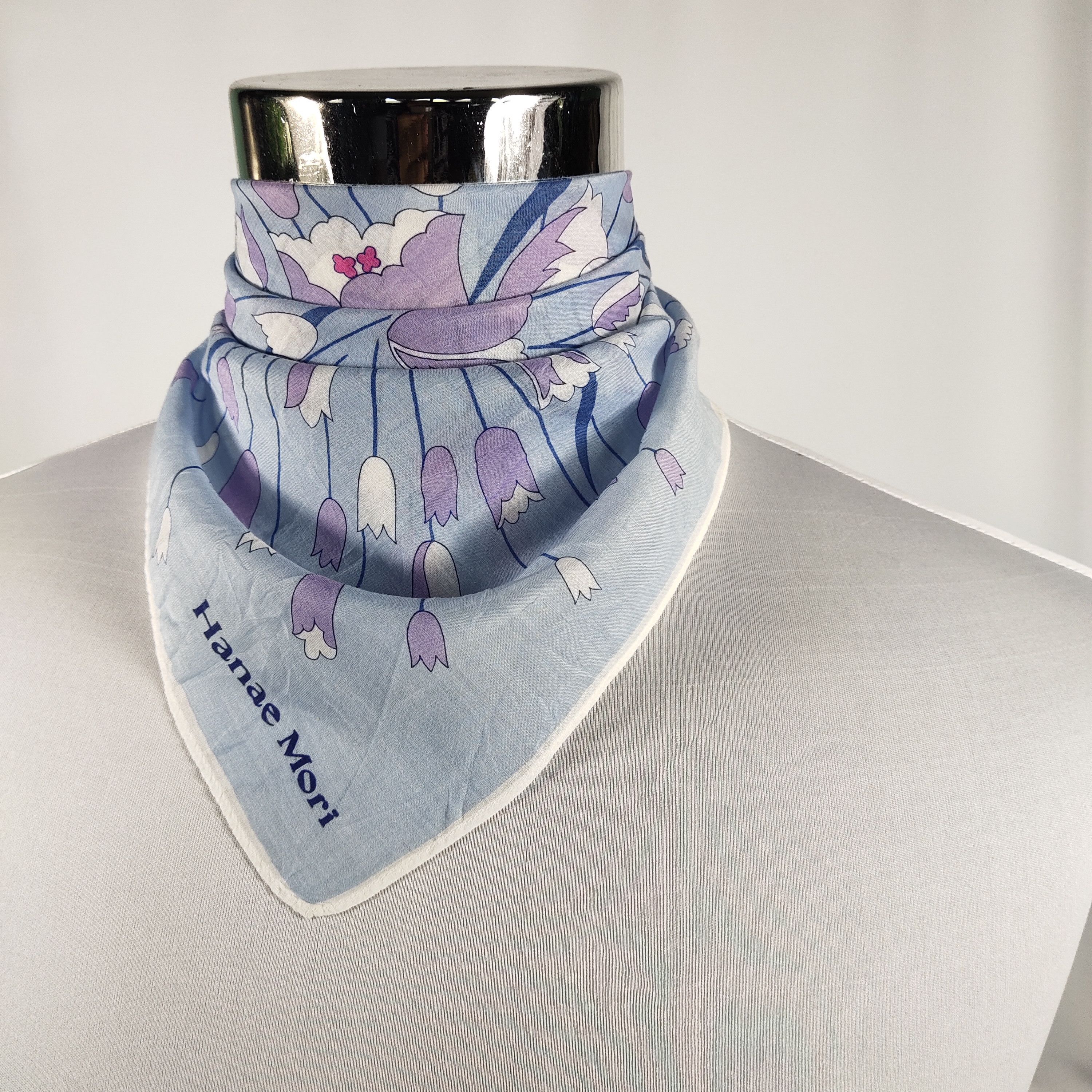 Hanae Mori × Vintage Hanae Mori Handkerchief / Neckerchief / Bandana FZ210 Size ONE SIZE - 1 Thumbnail