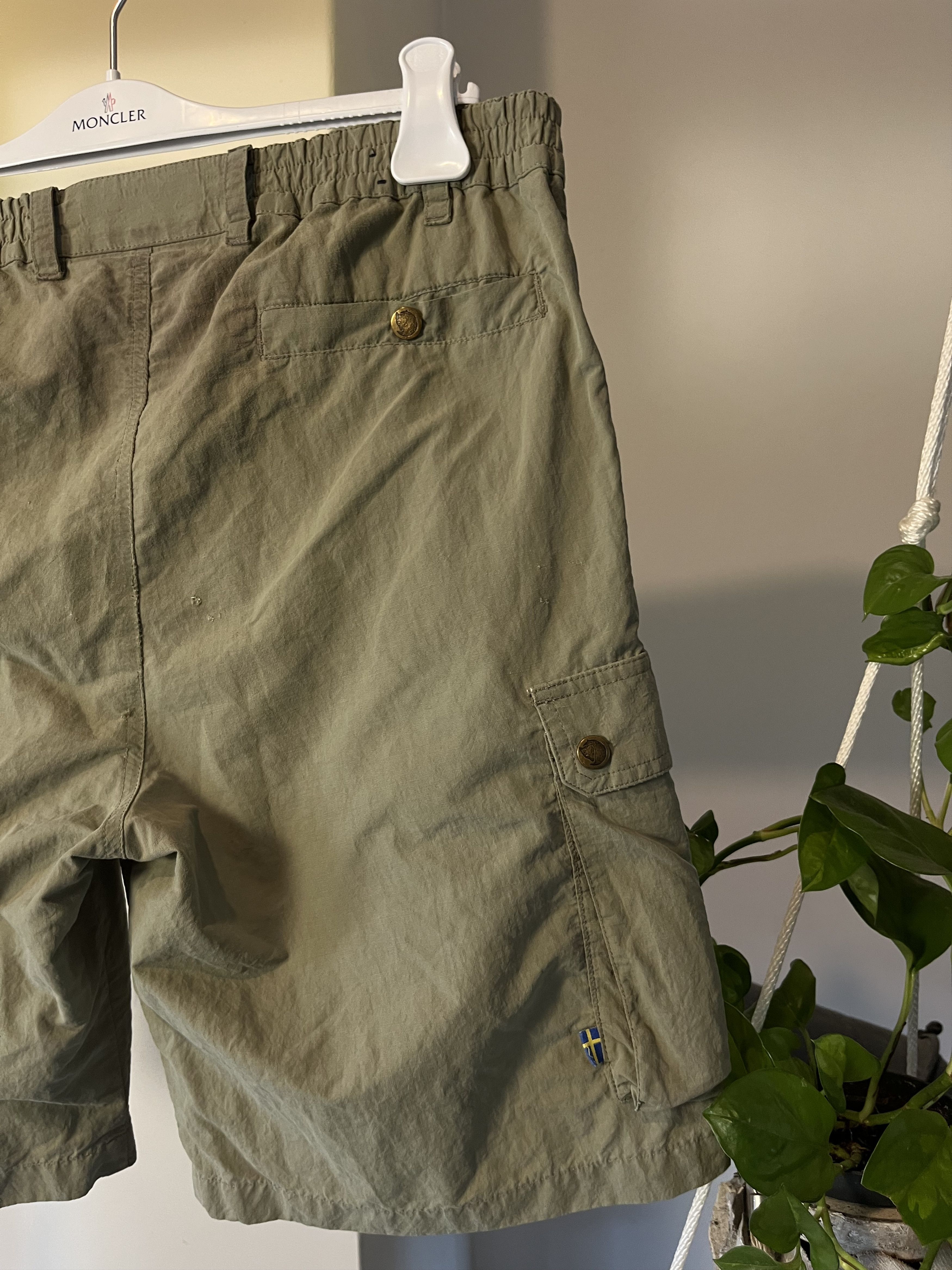 Fjallraven Vintage 90s Fjallraven Cargo Khaki Pants Size US 32 / EU 48 - 4 Thumbnail