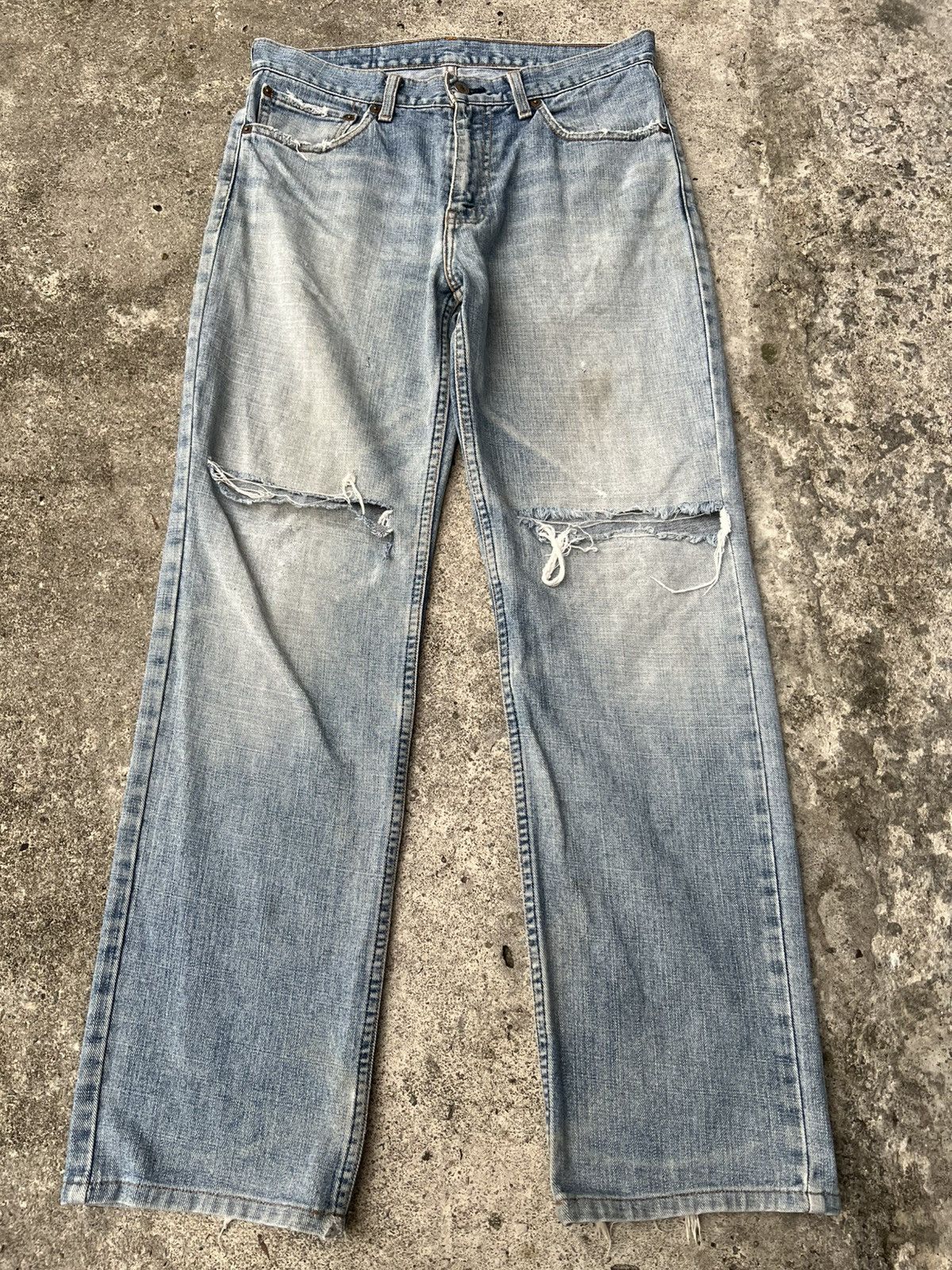 Levi's Vintage Levis 533 Distressed Light Wash Jean Size US 32 / EU 48 - 1 Thumbnail