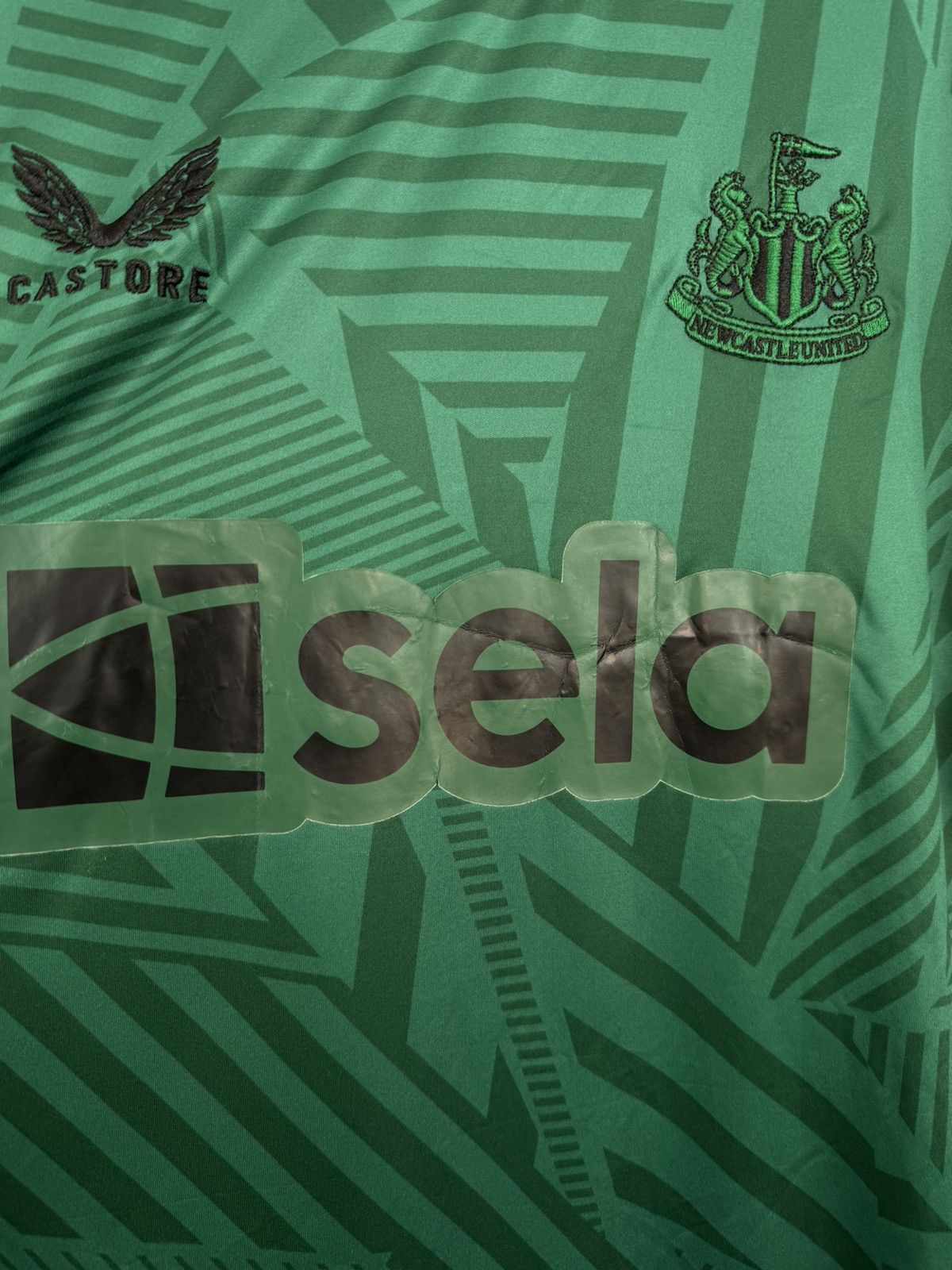 Other Castore Newcastle 2023-2024 Home Jersey Size US XXL / EU 58 / 5 - 5 Thumbnail