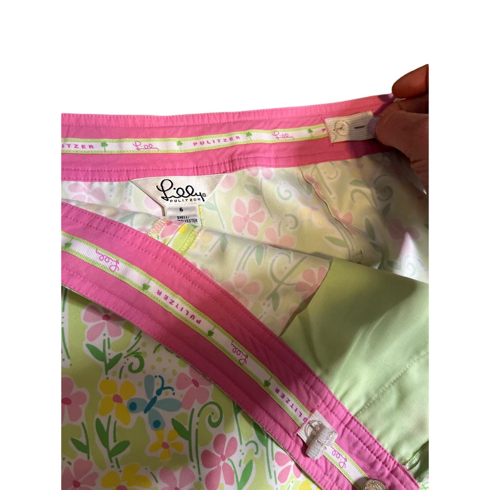 Lilly Pulitzer Lilly Pulitzer Eagle Skort “Palm Green Speck Print” size 6 Size 28" / US 6 / IT 42 - 7 Thumbnail