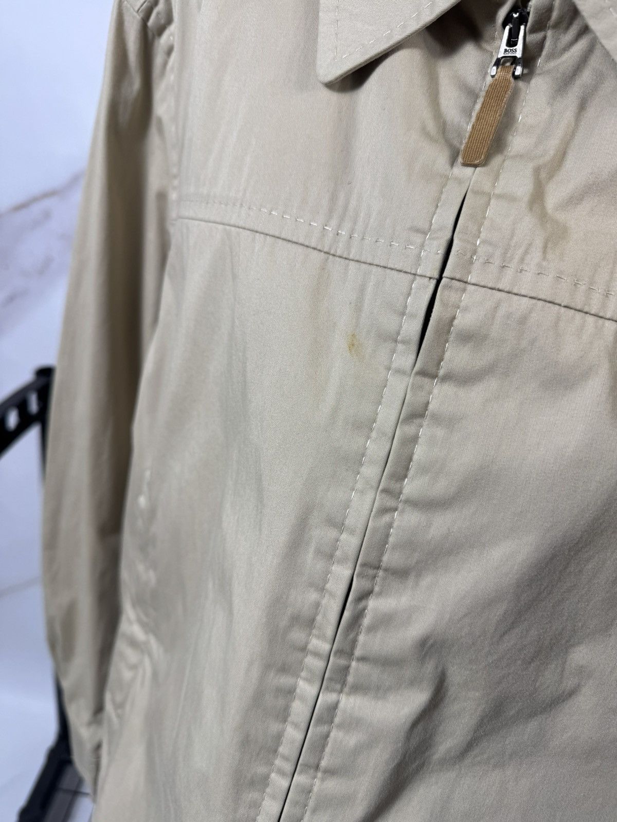 Hugo Boss Vintage Hugo Boss Carlet Luxury Men's Jacket Made in Italy Size US M / EU 48-50 / 2 - 4 Thumbnail