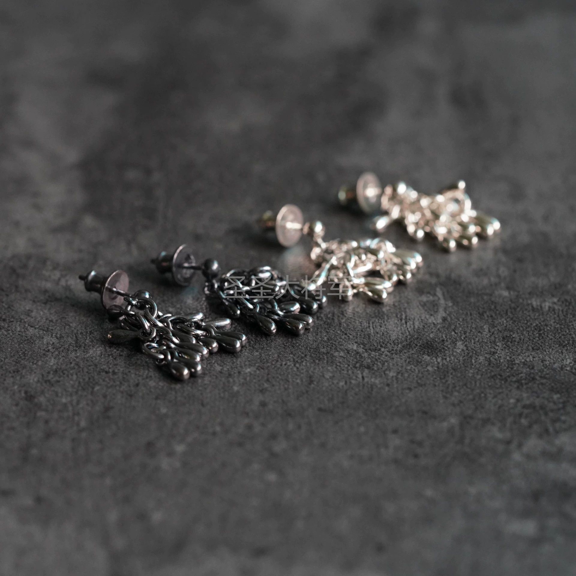Chin Teo Chin Teo Sterling Silver Raindrop Earrings Two-Tone Size ONE SIZE - 3 Thumbnail
