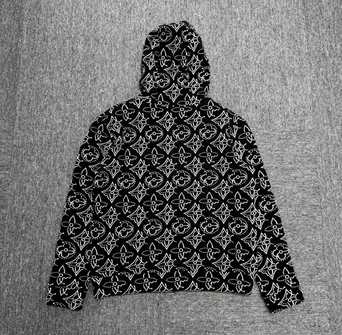Louis Vuitton Louis Vuitton NBA co-branded jacket with full logo jacket 2 Size US M / EU 48-50 / 2 - 2 Thumbnail
