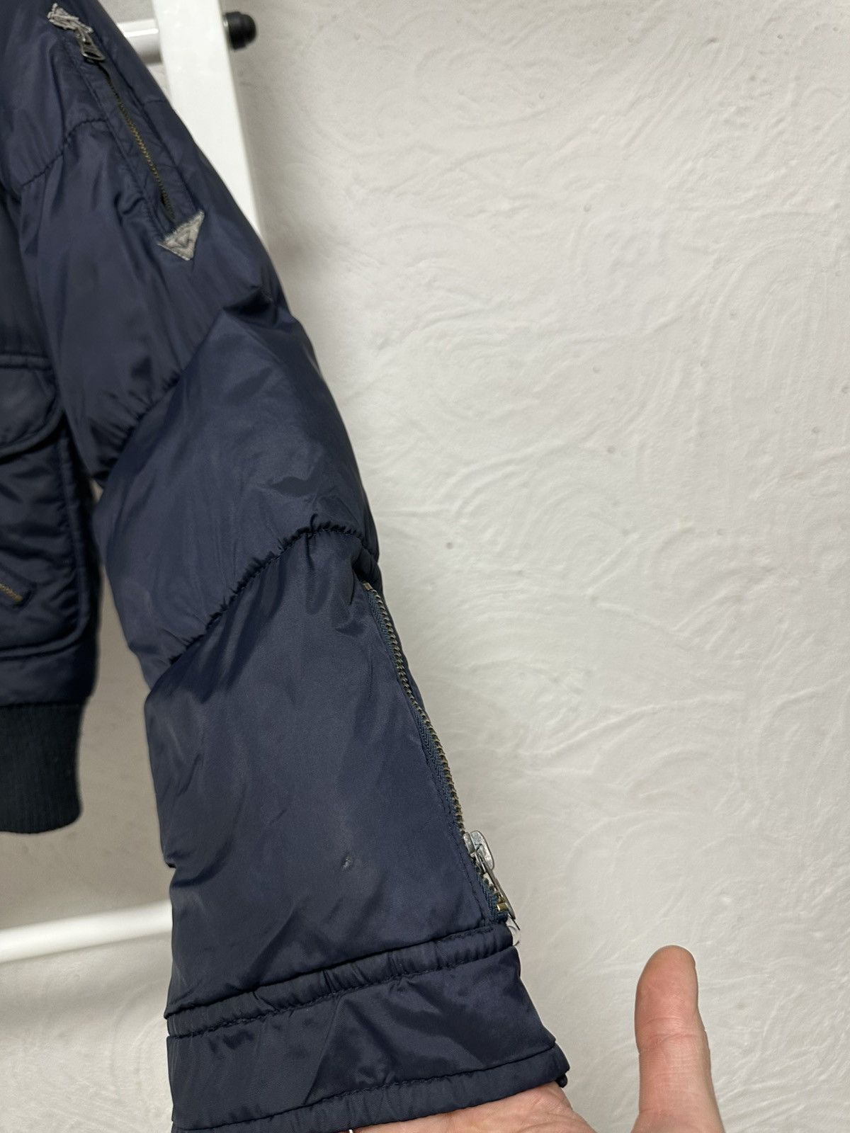 Japanese Brand Vintage Avant Garde Down-Filled Bomber Jacket Size M Y2K Size US M / EU 48-50 / 2 - 6 Thumbnail